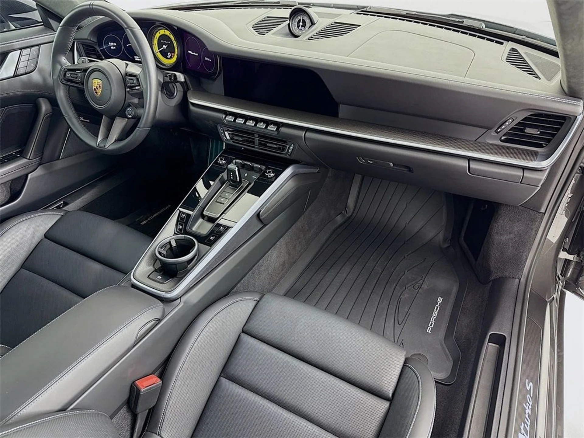 mph028_2115266065_9ac0ee06e6de6f4507ac506d68d80768x_9a36636655