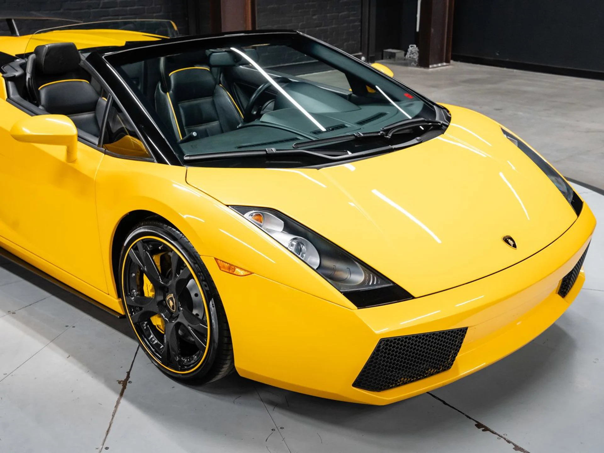 mph028_2118423813_lamborghini_gallardo_2006_a0ccb62391