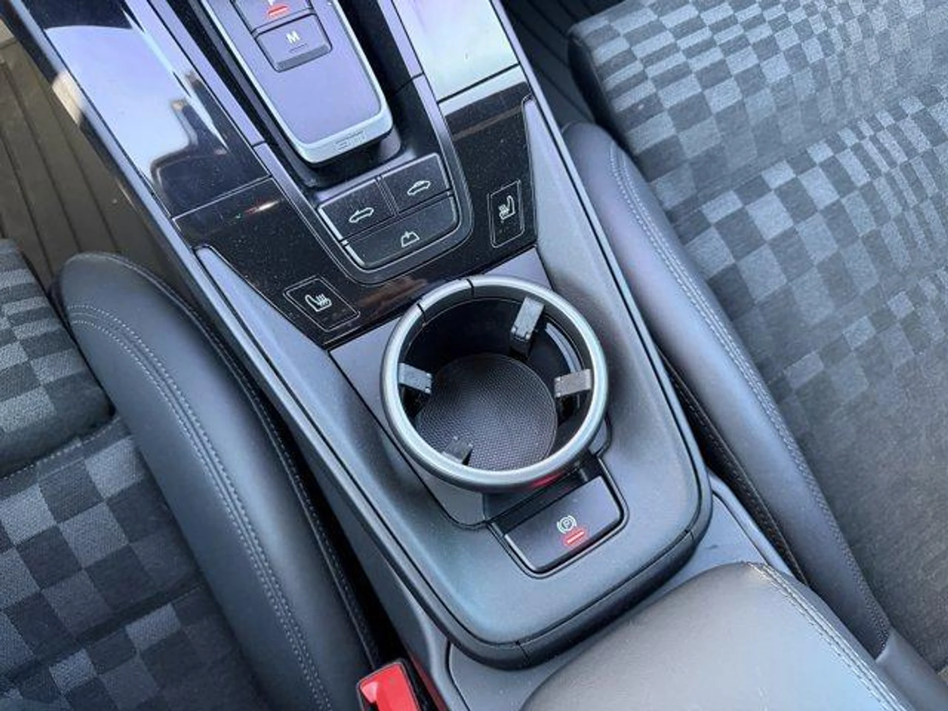 mph028_2118898450_4s_3_Ntc_PH_Tvah_AL_0_Ge_J4p_A_Pd_XLA_668ed31290