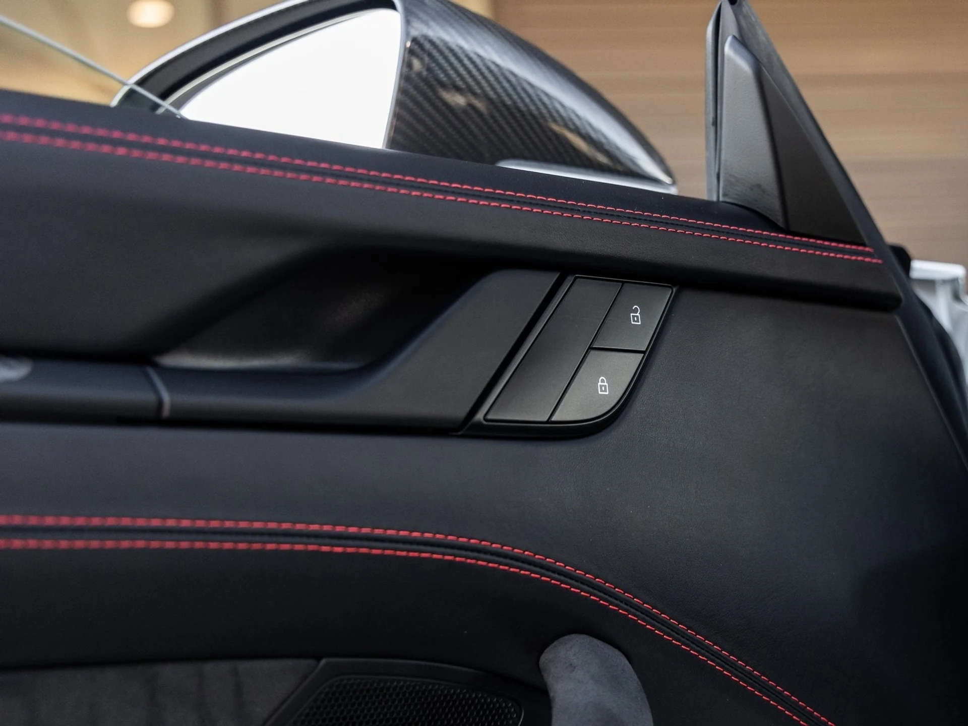 mph028_2119689372_29_5f766c5aa5