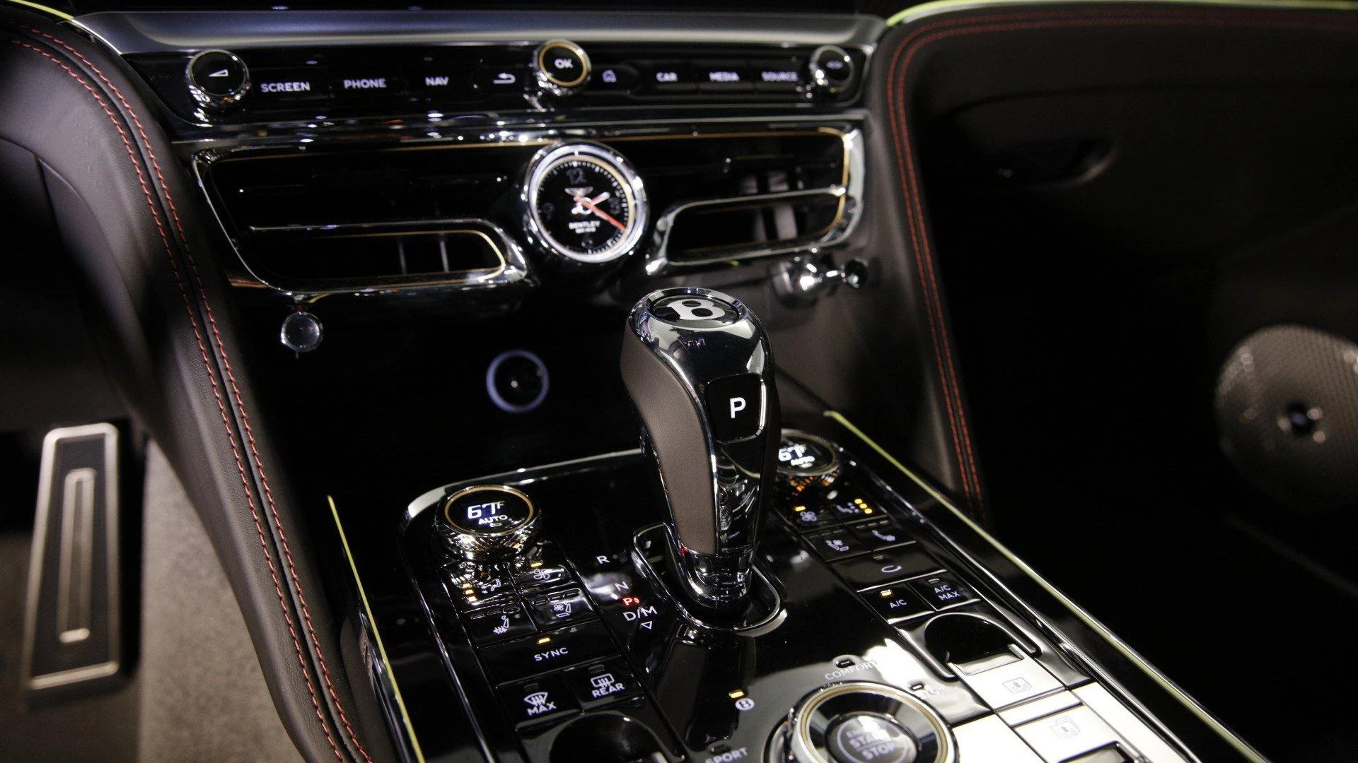 mph028_2120978606_Used_2024_Bentley_Flying_Spur_Speed_1706529817_5bf373b84a