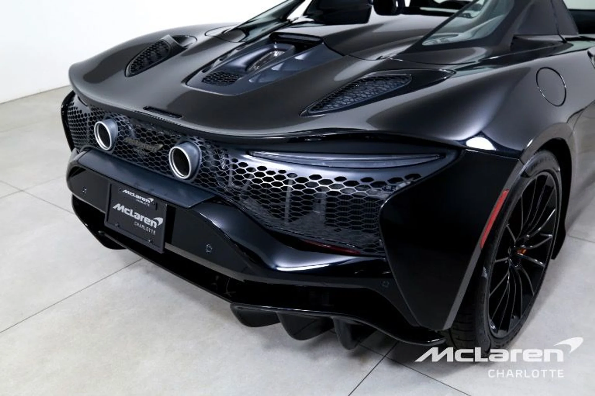 mph028_2125832331_New_2025_Mc_Laren_Artura_Spider_bc2ccf9bcc