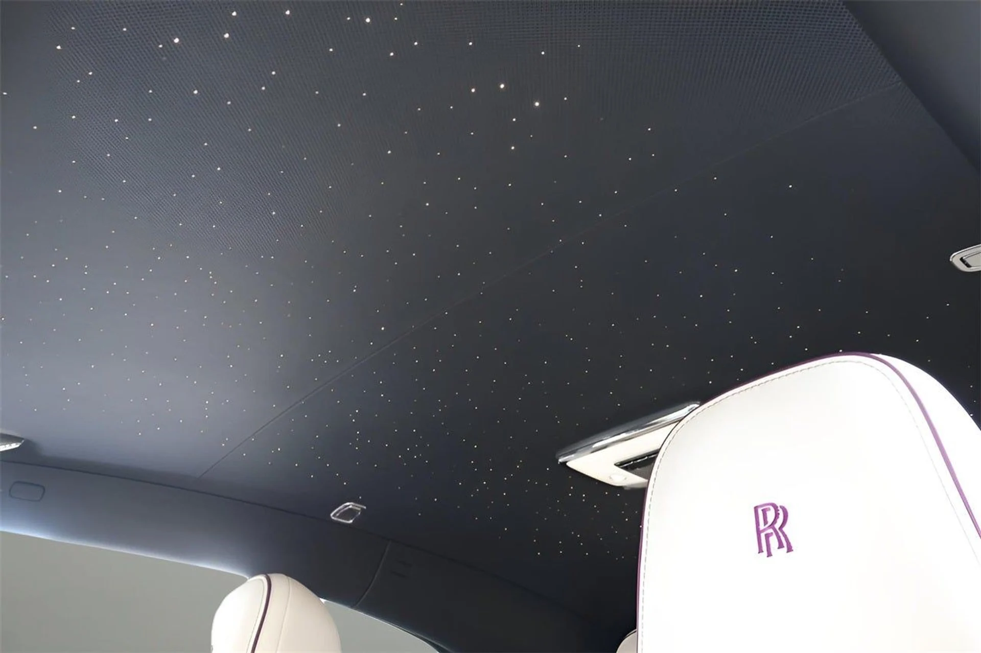 mph028_2126219037_29_16b179d6d3