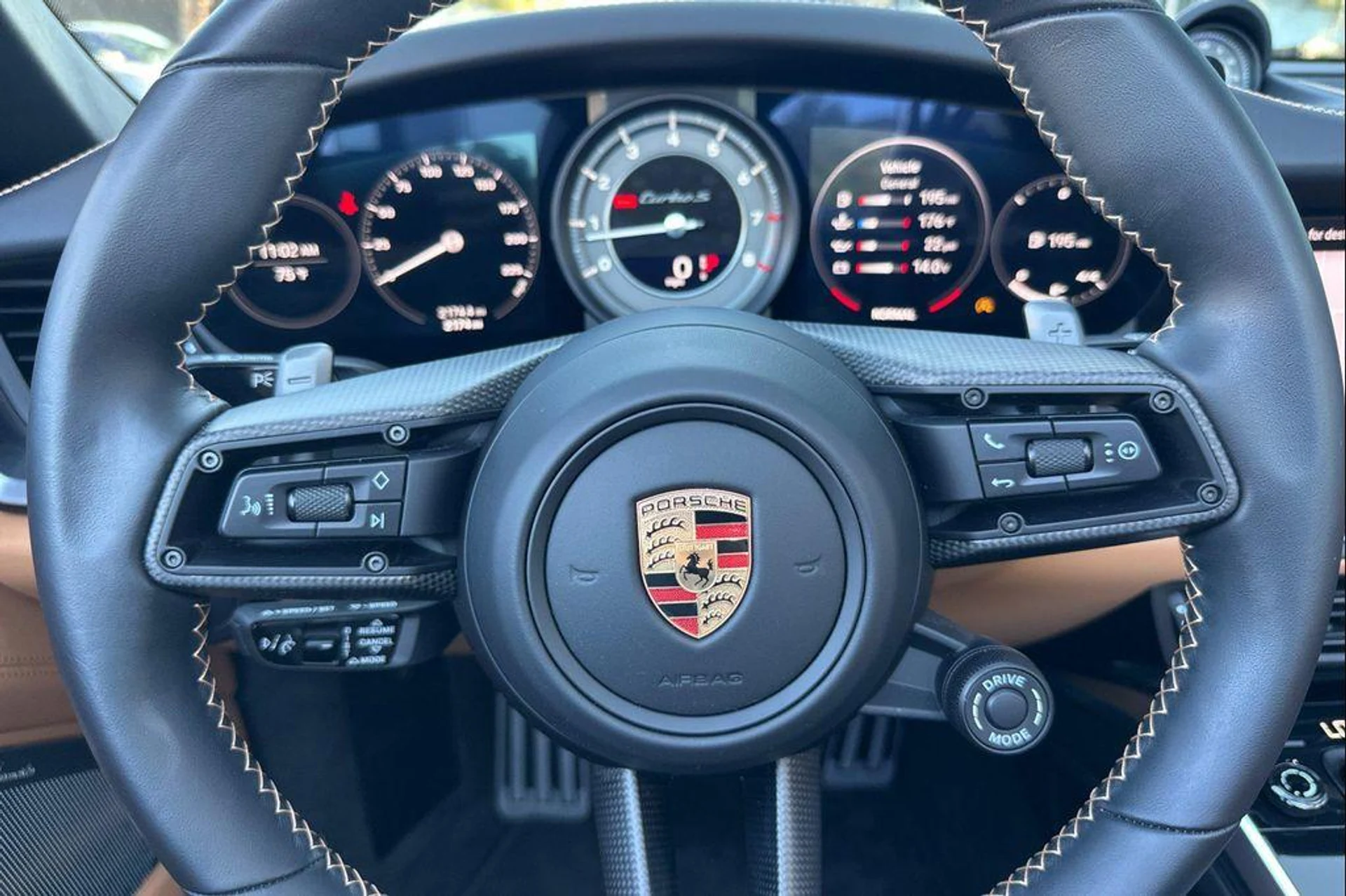 mph028_2126572434_VH_8f2_MCY_2_FBA_Qi_Hh_Xy_B_Uelbt81o_8b5bc74434