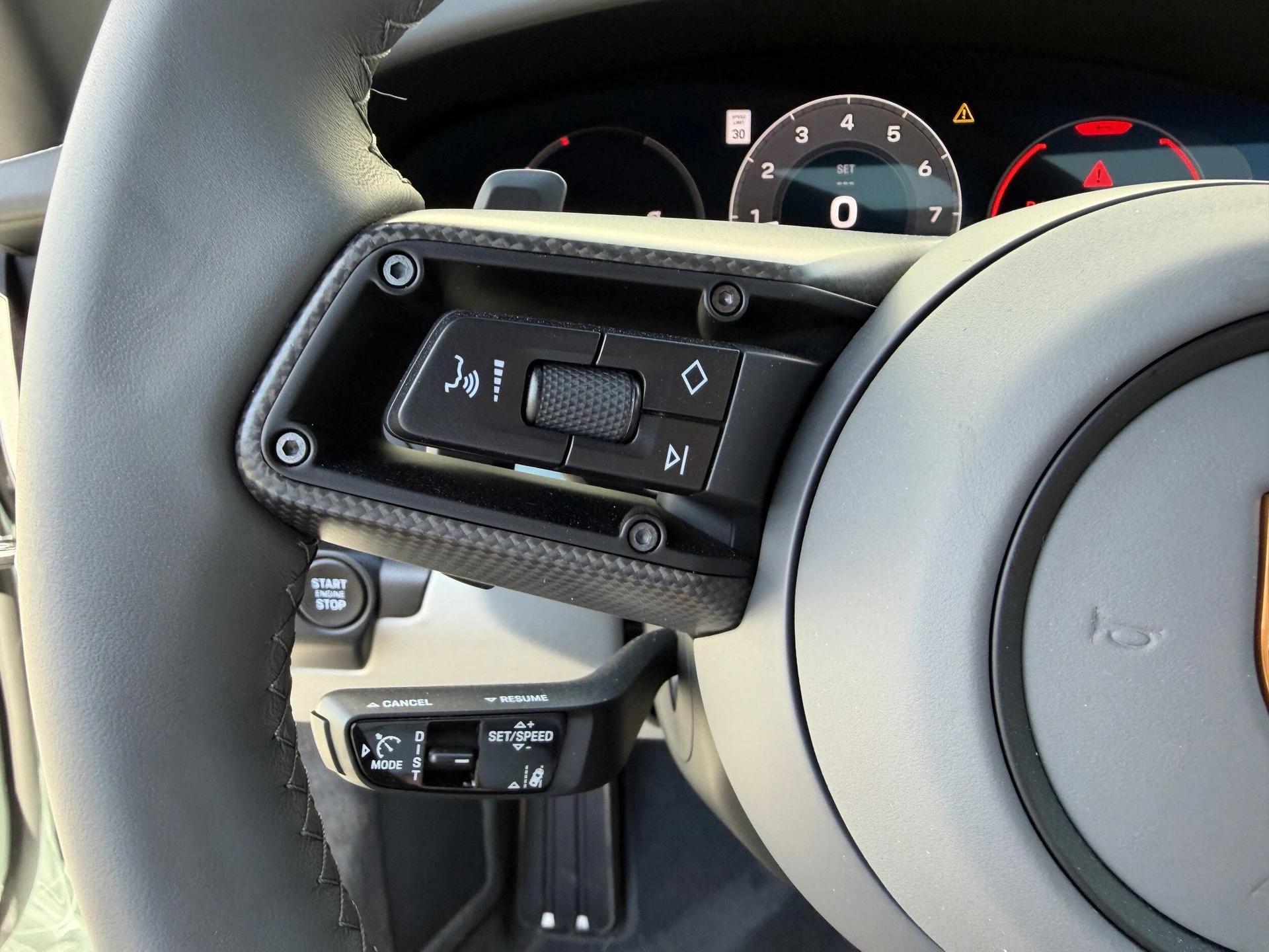 mph028_2133326437_6106833c4a87c0a5d759261272cfcd60x_61f170a30a