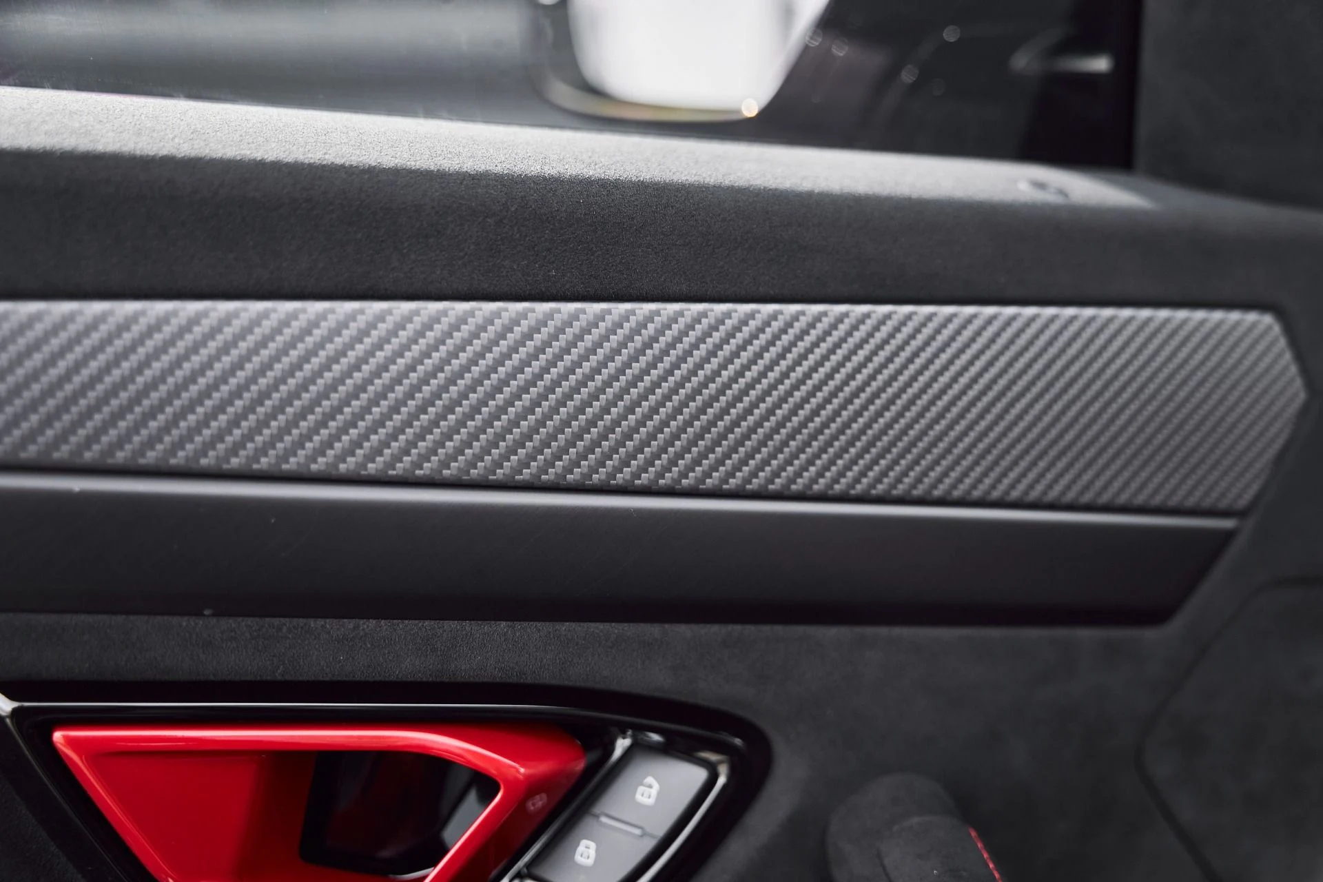 mph028_2138338984_Used_2023_Lamborghini_Urus_Performante_1771116660_bd5a0eed80