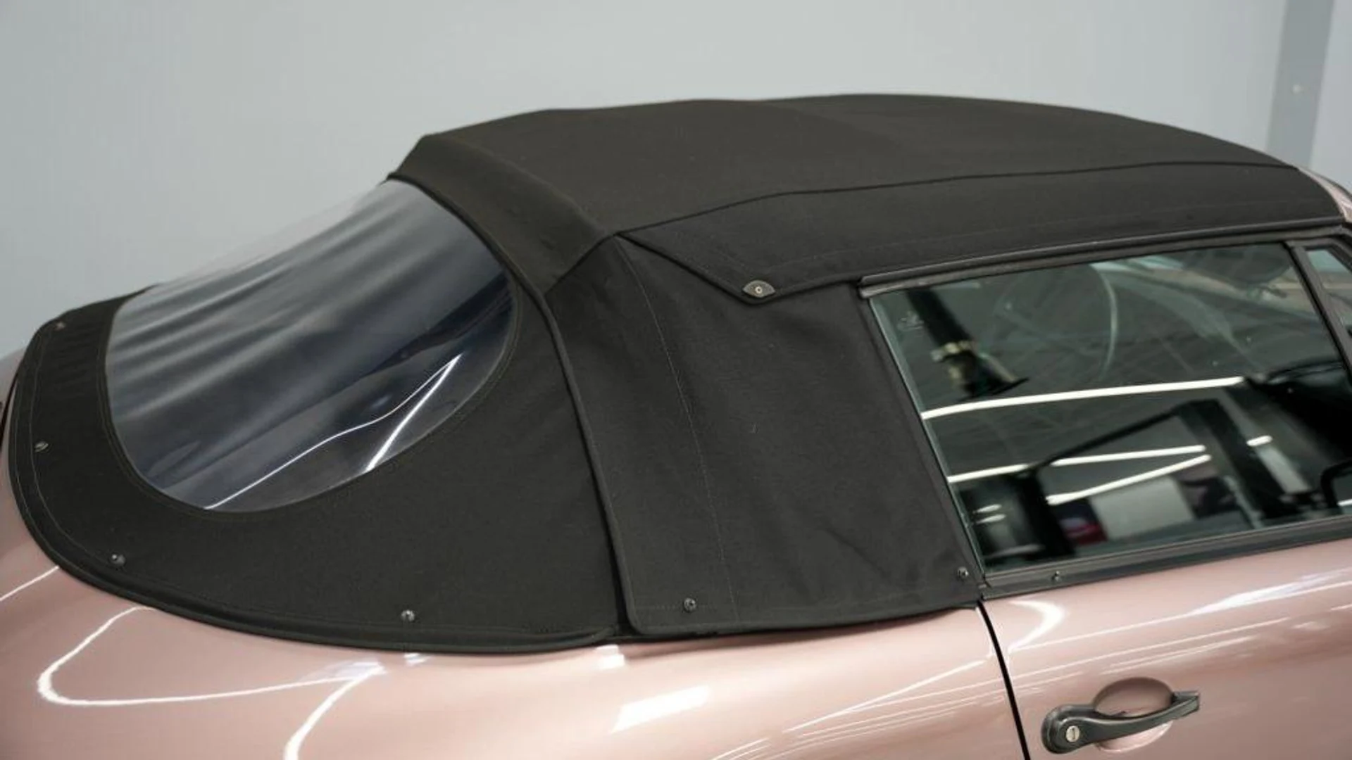 mph028_2139443758_W1o_Yes_N_Ib5ecjb0_Z1x_L_UI_He_Ig_9776e13cff