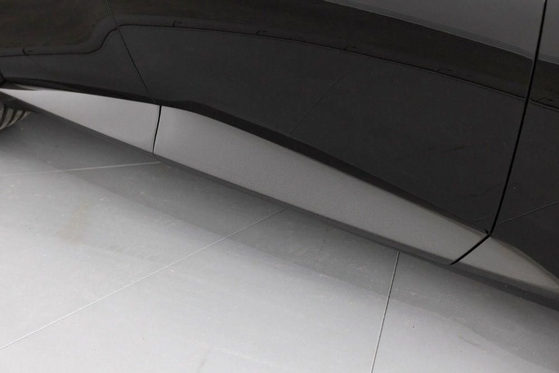 mph028_2139616665_Used_2025_Ferrari_Purosangue_1777382816_84c734c6f1