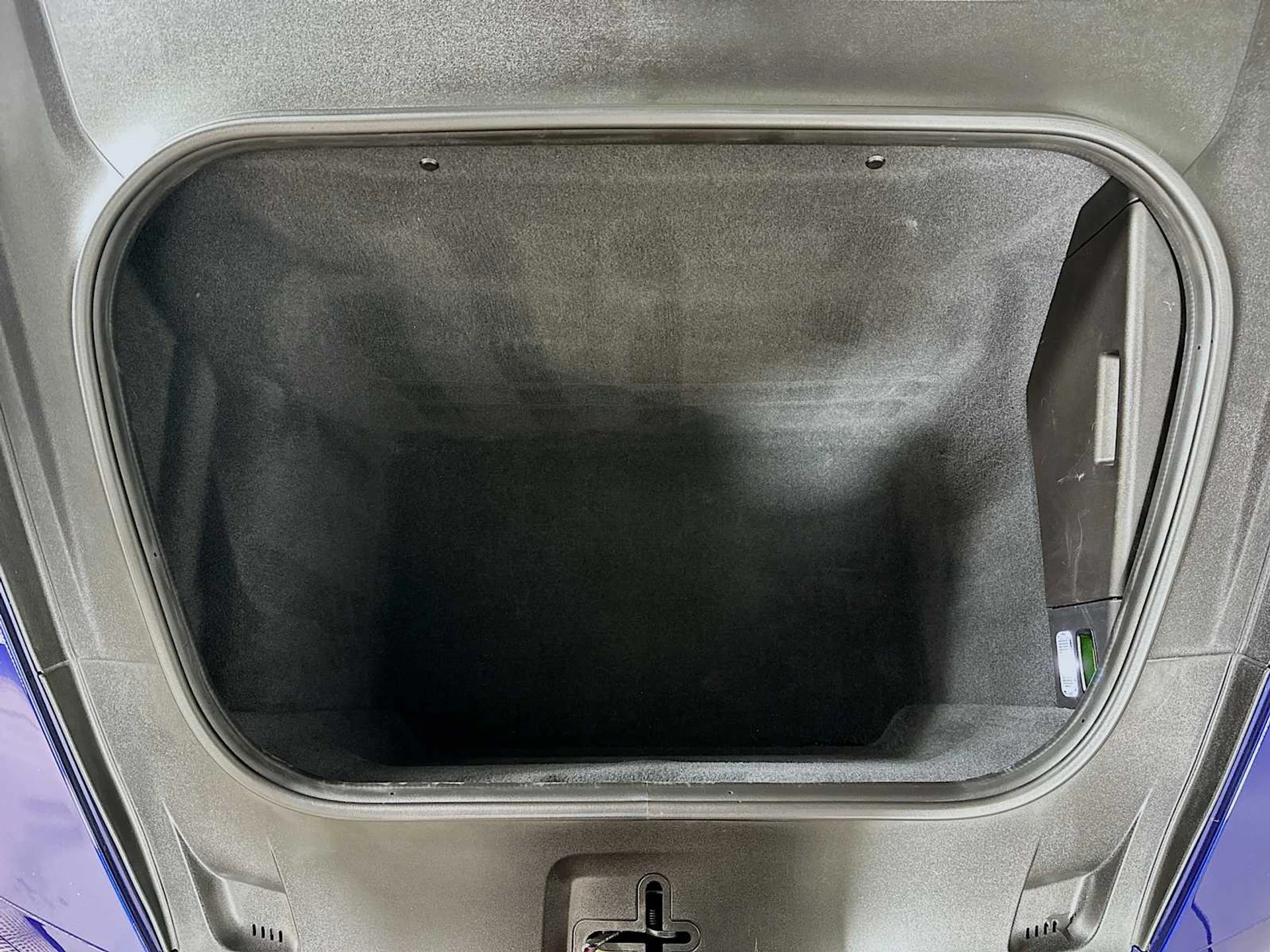 mph028_2142978216_340fe195226aecc19806405d3578a511_792a3640f4