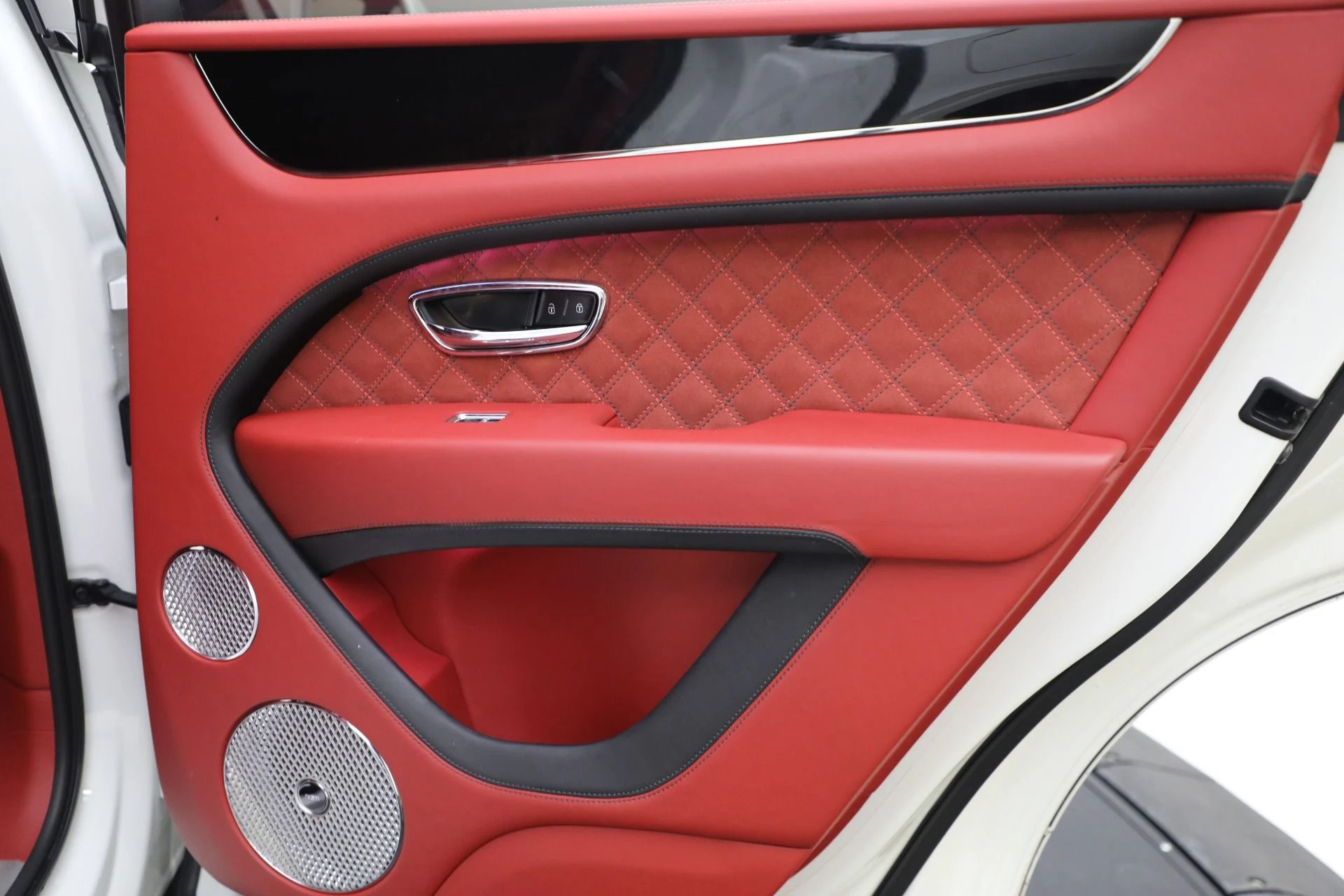 mph028_215591364_Used_2022_Bentley_Bentayga_Speed_428b0bdffb