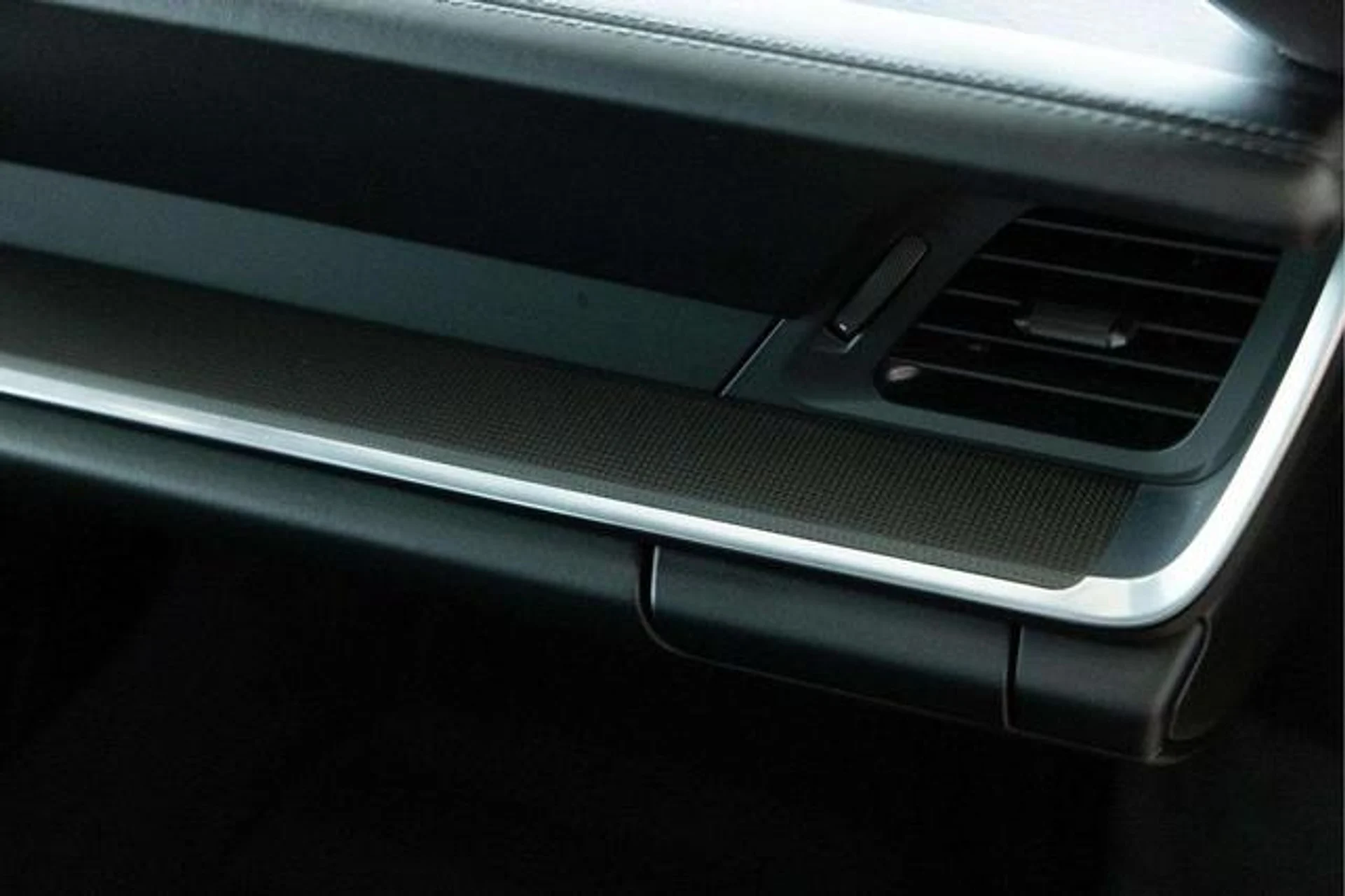 mph028_2159473089_A7_Hn_D_MA_Gx_6_G_02c_GJ_2_Jes_Lt_Bg_5ae8a381e8