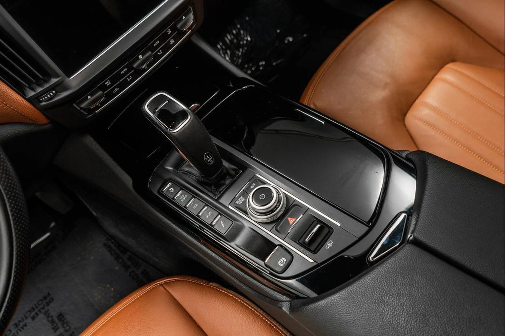 mph028_2164566839_g_Mcw_Jvpj_z_A_Bob7_Drtsn_Gnujg_Pc_0d1578b9ab