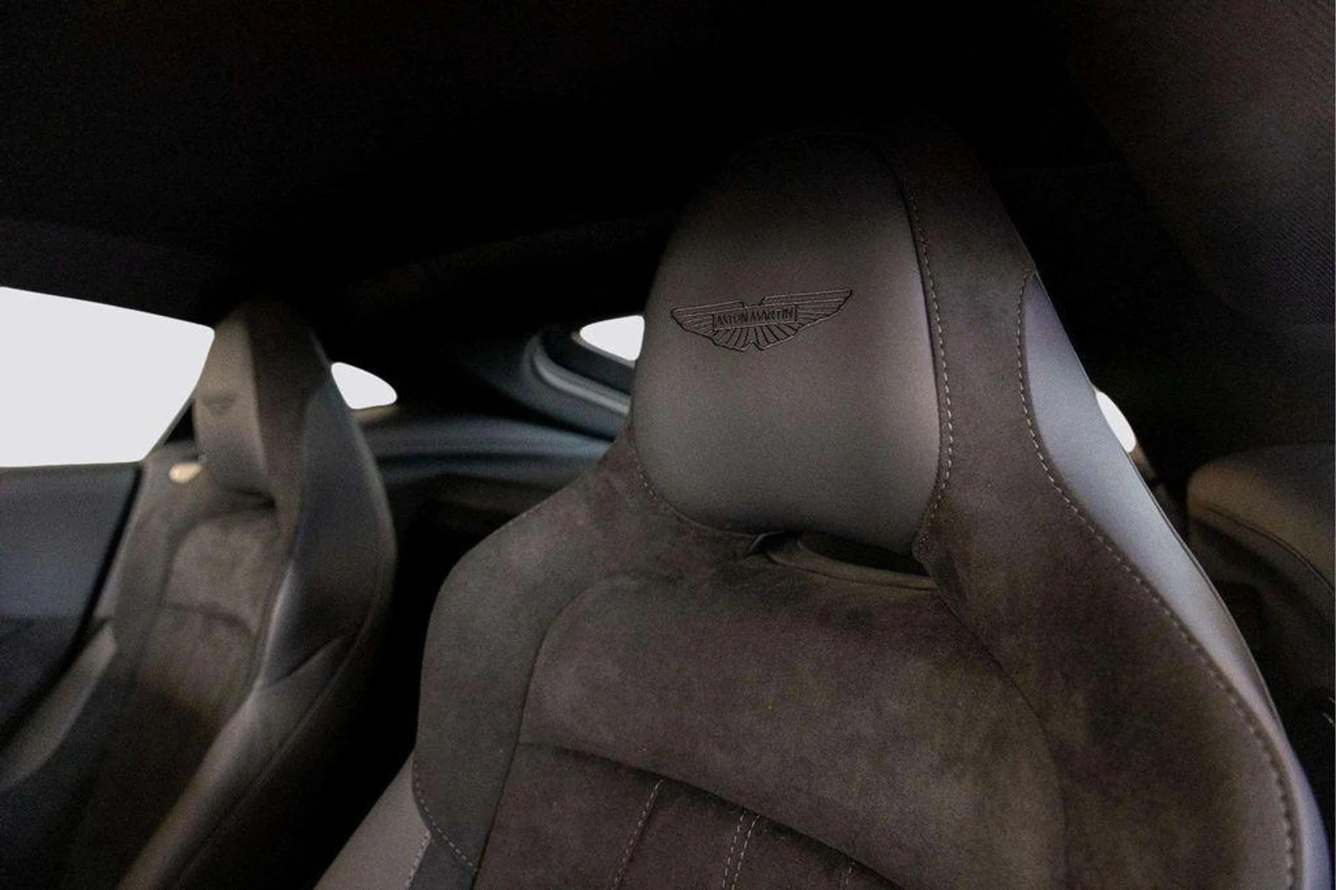 mph028_2174644758_CYD_3y_Y4_H_Jn_Uhl_VPA_Bj_Witwz_SPZY_5e689c5be8