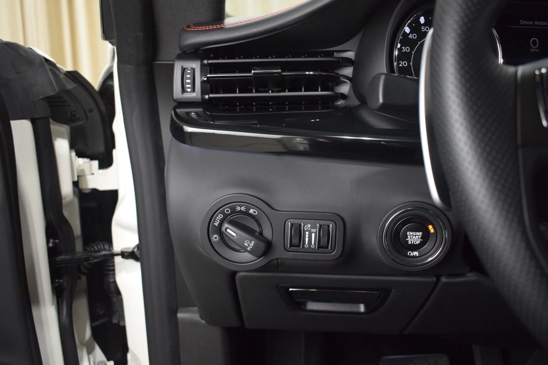 mph028_2175414357_afdf0fb162dab137eb23419c1ddf8e09x_8085fe4be9