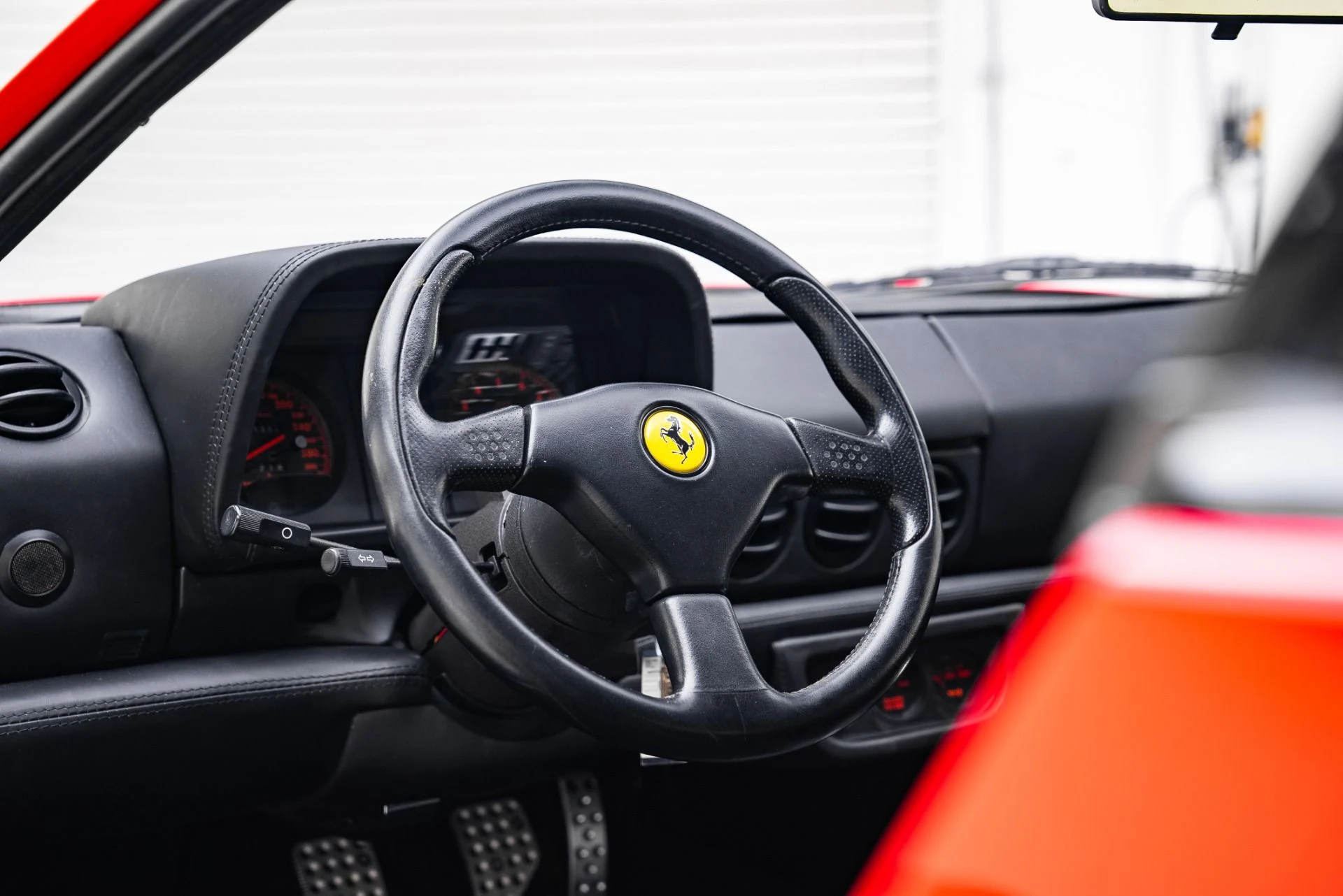 mph028_2178640031_Used_1995_Ferrari_512_M_1765826483_0167417287