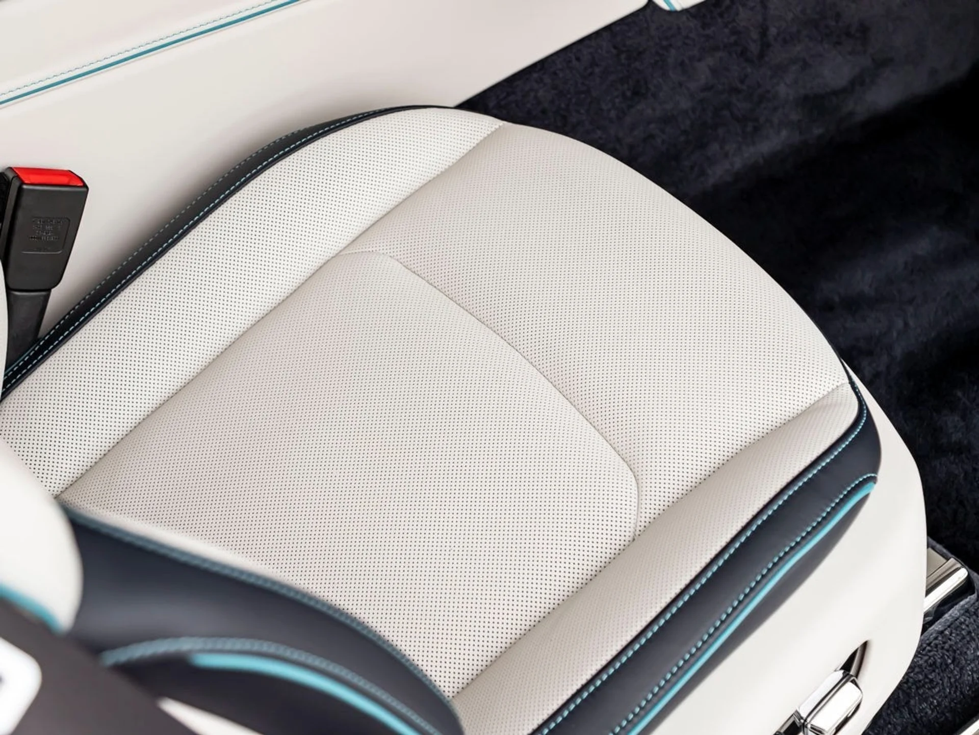 mph028_2180929675_29_1f7930998b