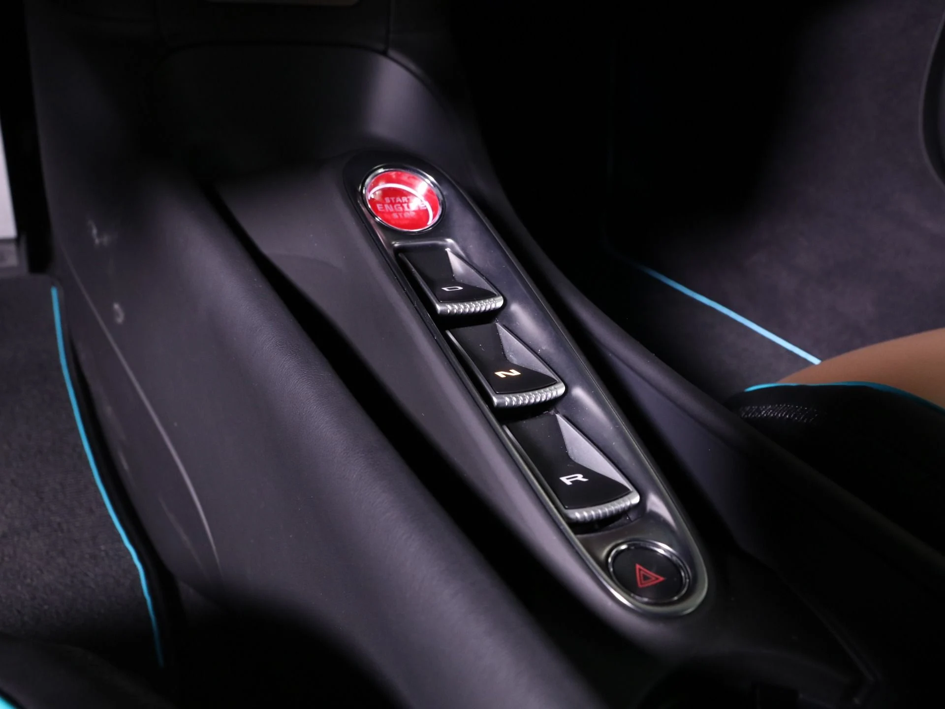 mph028_2182071936_Used_2023_Mc_Laren_Artura_Tech_Lux_1738211933_8c63032d26