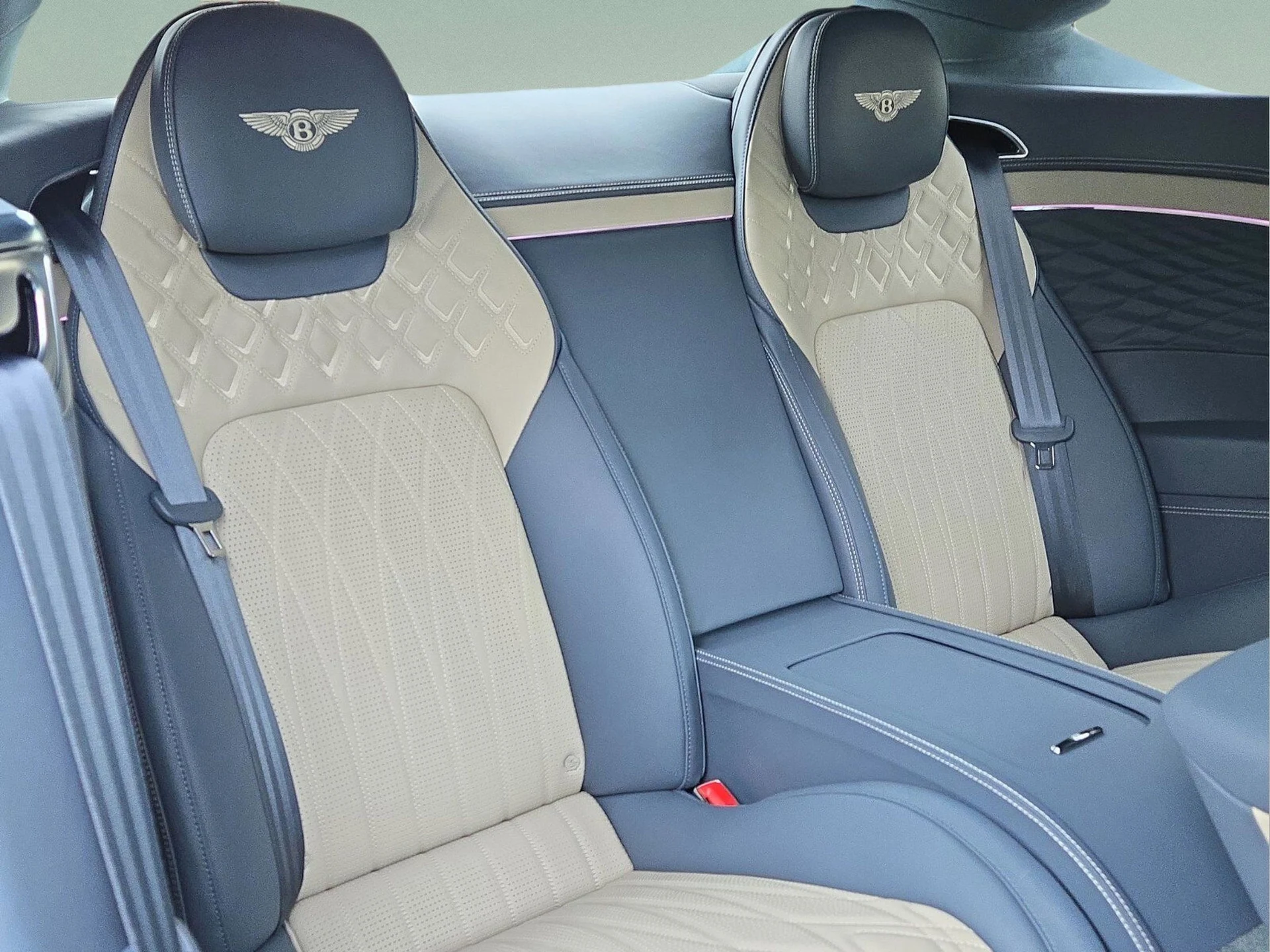 mph028_2188035282_83202e8723e761088e7429388cc1860ex_120f2c4fa0