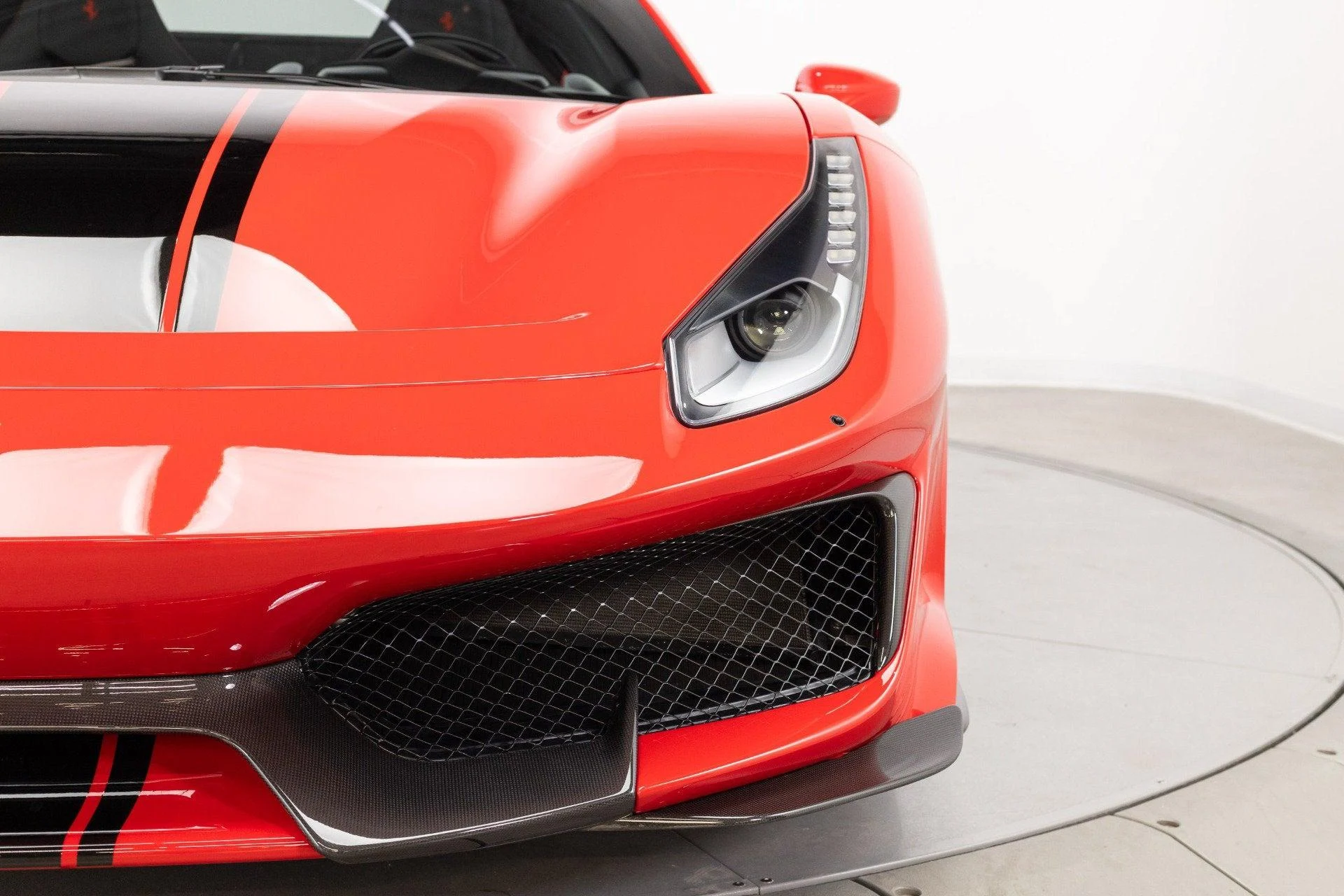 mph028_2192181408_Used_2020_Ferrari_488_Pista_Spider_1782826881_53976fb88a