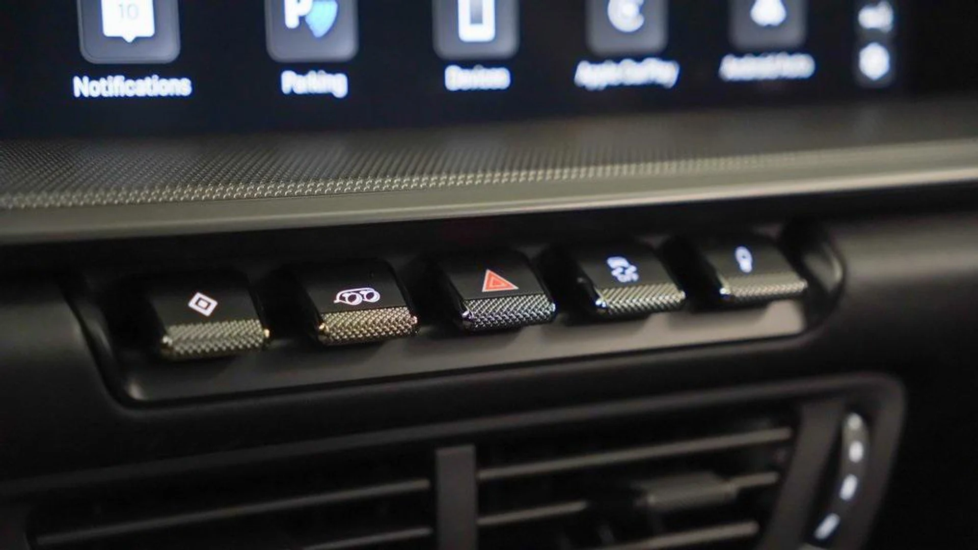 mph028_2197593274_d7e_Jd_X_Kxaac_P_Tpl_A3_l_T4_Vr_Eps_470d5b399f