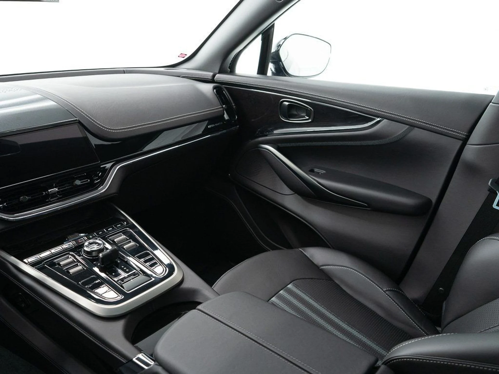 mph028_2209727512_d15c25367e6de2446c337fb5f32e3e97_f74f650e38