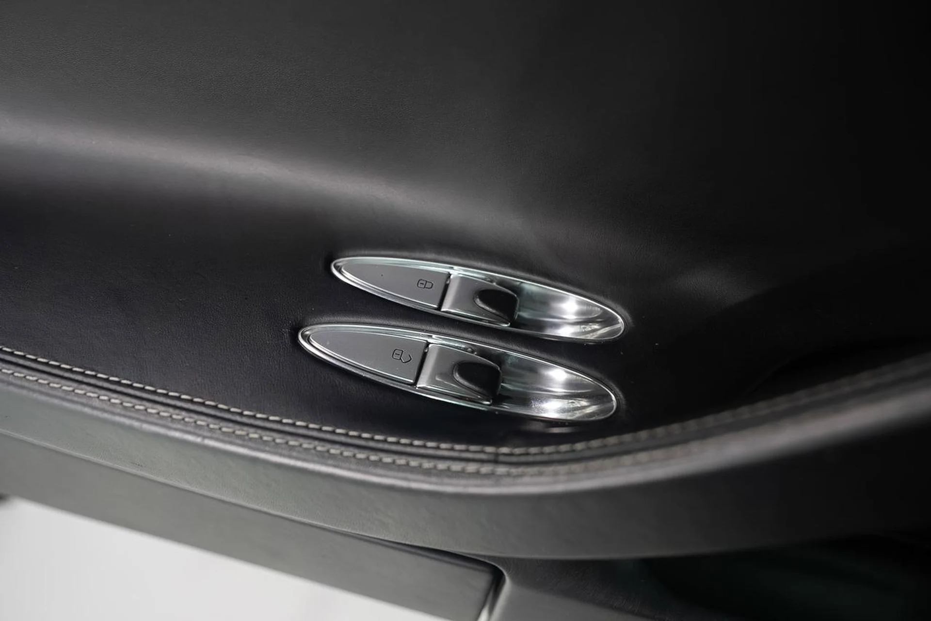 mph028_2211820566_8aa706f458f40d32831d839e8025efb3_618a338a33