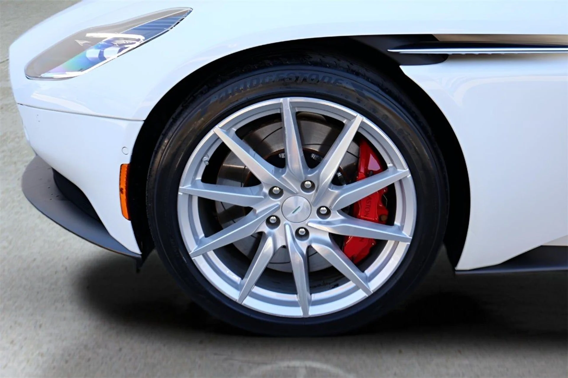 mph028_221578586_29_a7ee758a78