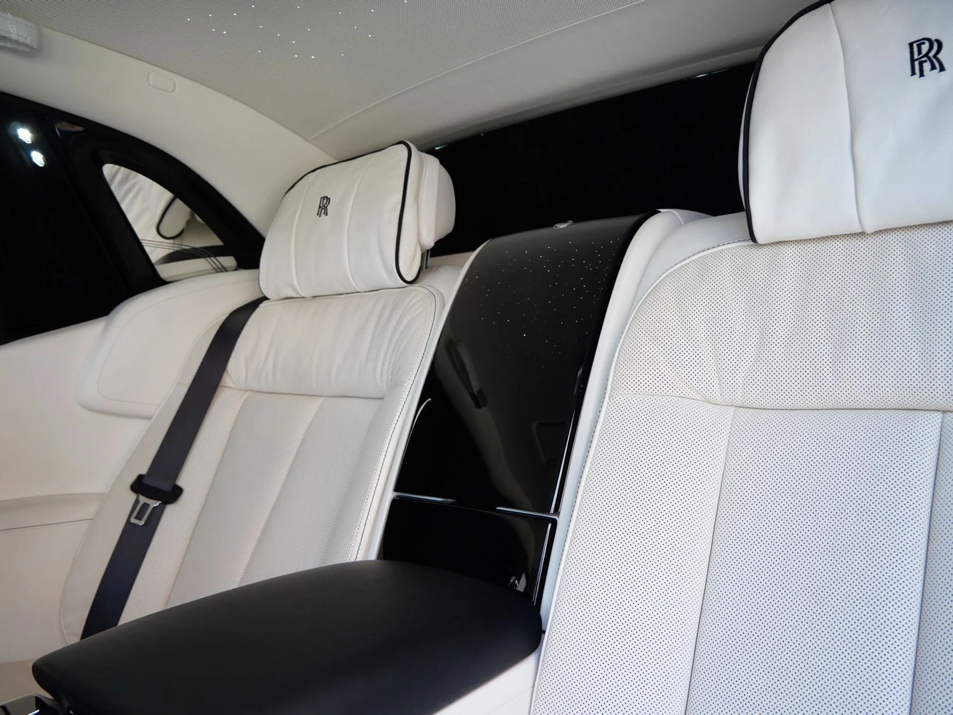 mph028_2217315179_de20e660acdb743b89a5221e22a3af4cx_ea342f3ed5