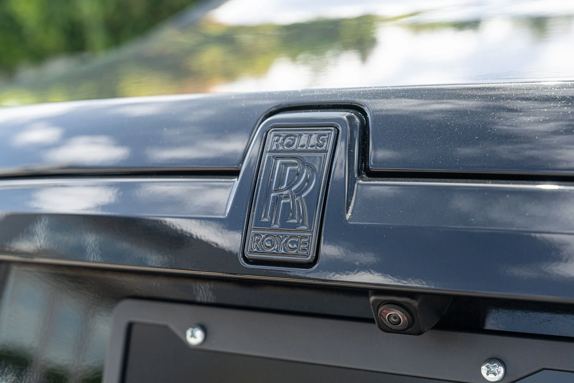mph028_2218772692_Used_2022_Rolls_Royce_Ghost_1753158287_eaaaed722e