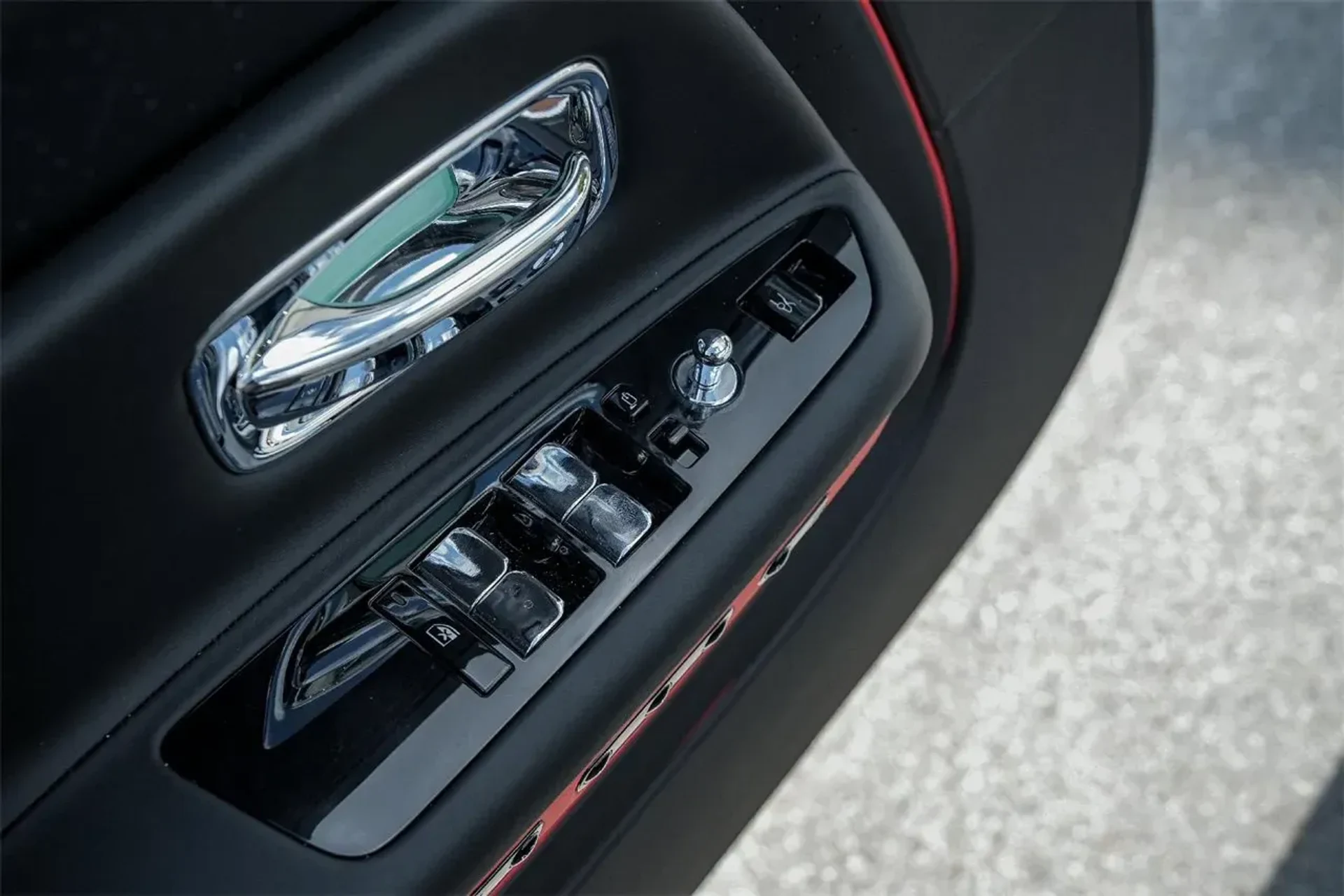 mph028_2221343386_8a1bffc1e30f4692909daad33fd59dee_08c41f0923