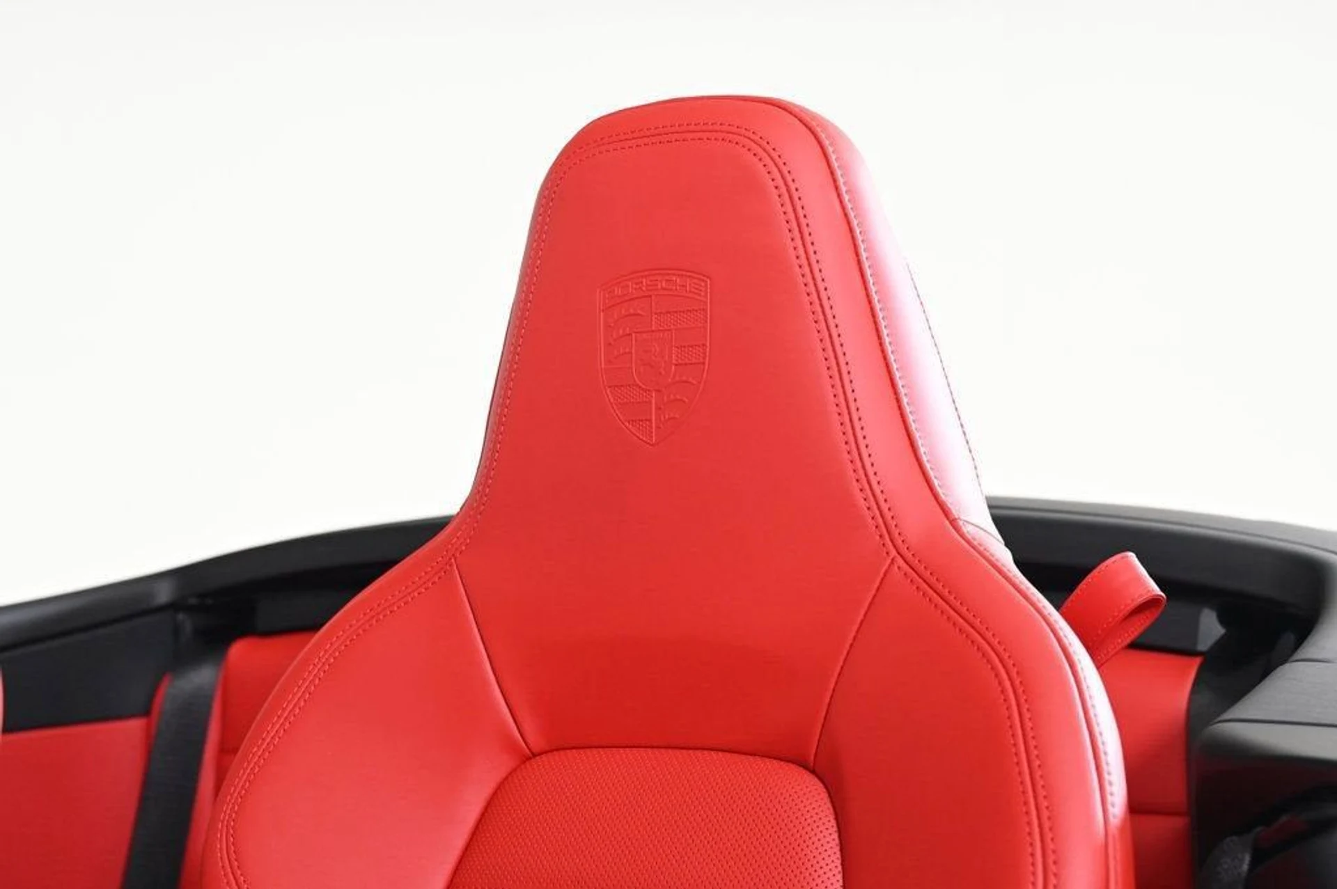 mph028_2227955987_39885e54cf41414fb8567f29b1e377ad_6703824b9b