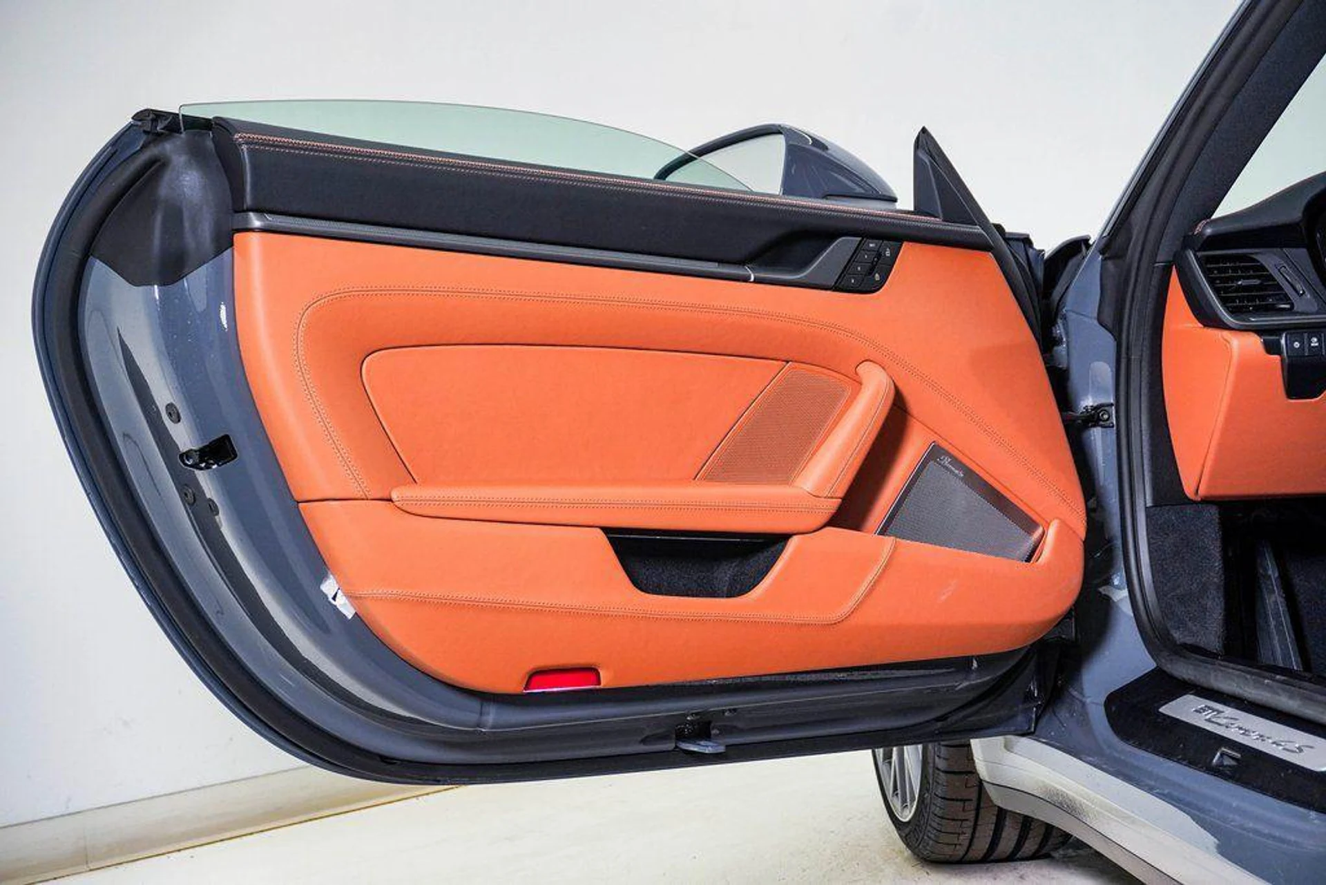 mph028_2233070381_Qv_Lsi_P_Ehs_Udeyx2_Fsr_Ymz1_Cxsgc_18cb8ea91a