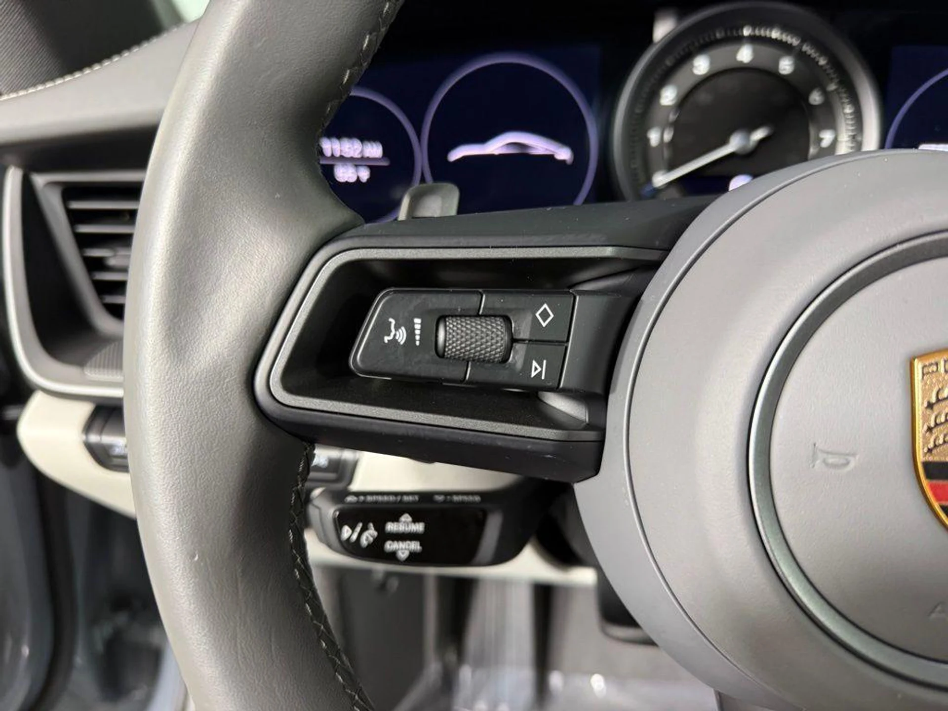 mph028_223419684_hp_To16_Rjj1_JXWB_Yzs4_B_Uh94i_E_Tg_11c4d13d2f