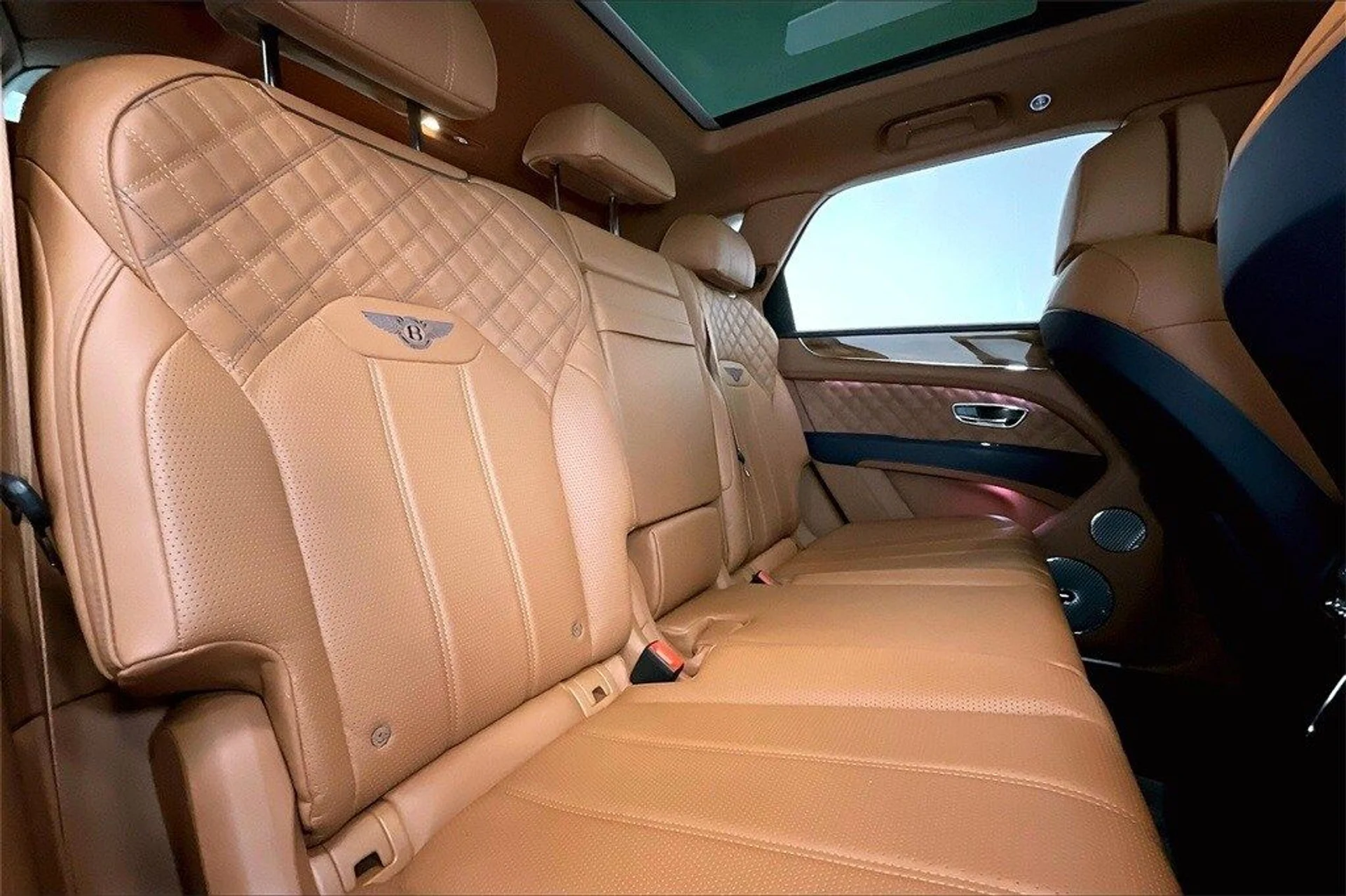 mph028_2241123592_31f90f88d5b6518945c9f682d6afa98bx_b060a871ef