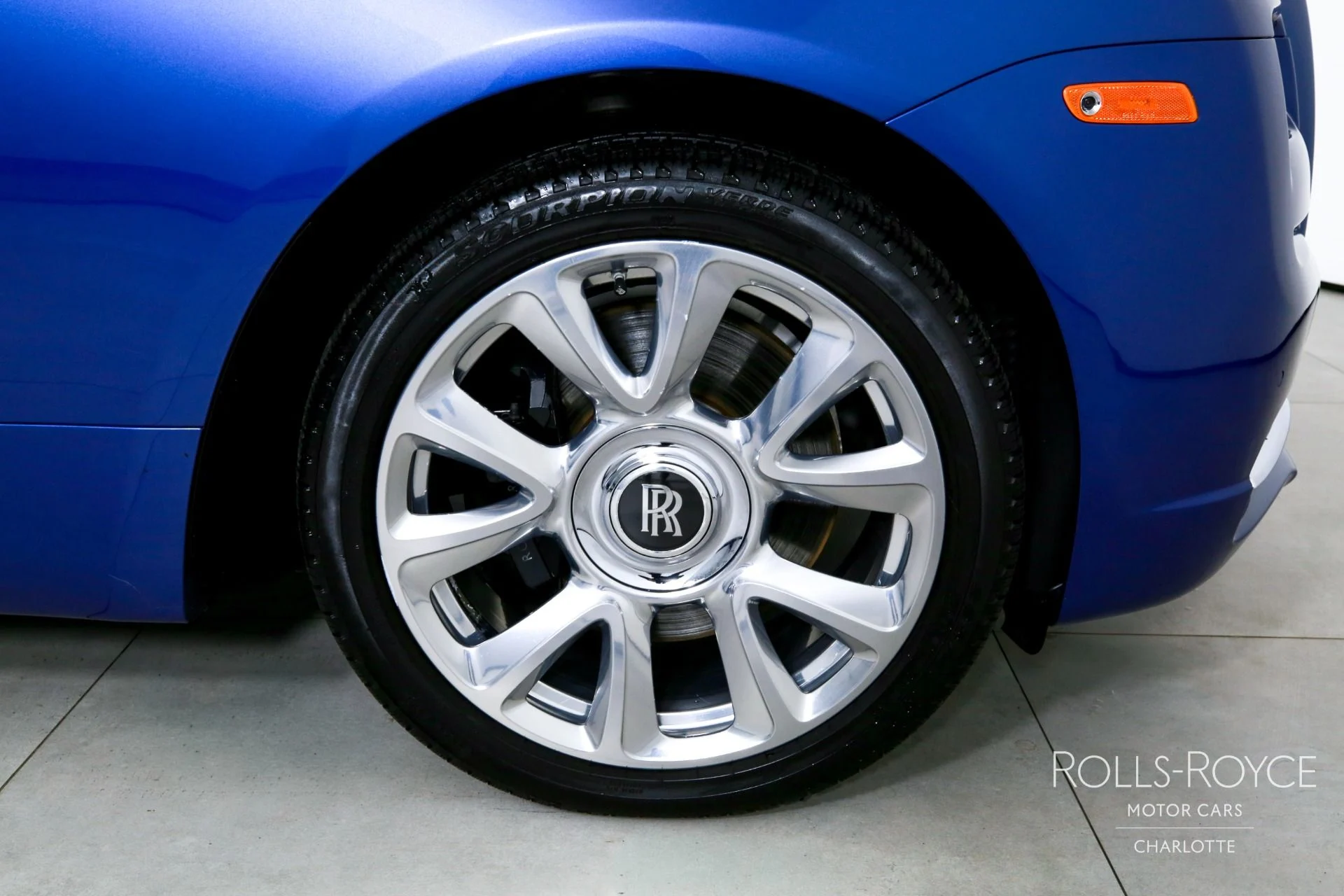 mph028_2249601210_Used_2019_Rolls_Royce_Wraith_1771362503_920deb5f8d