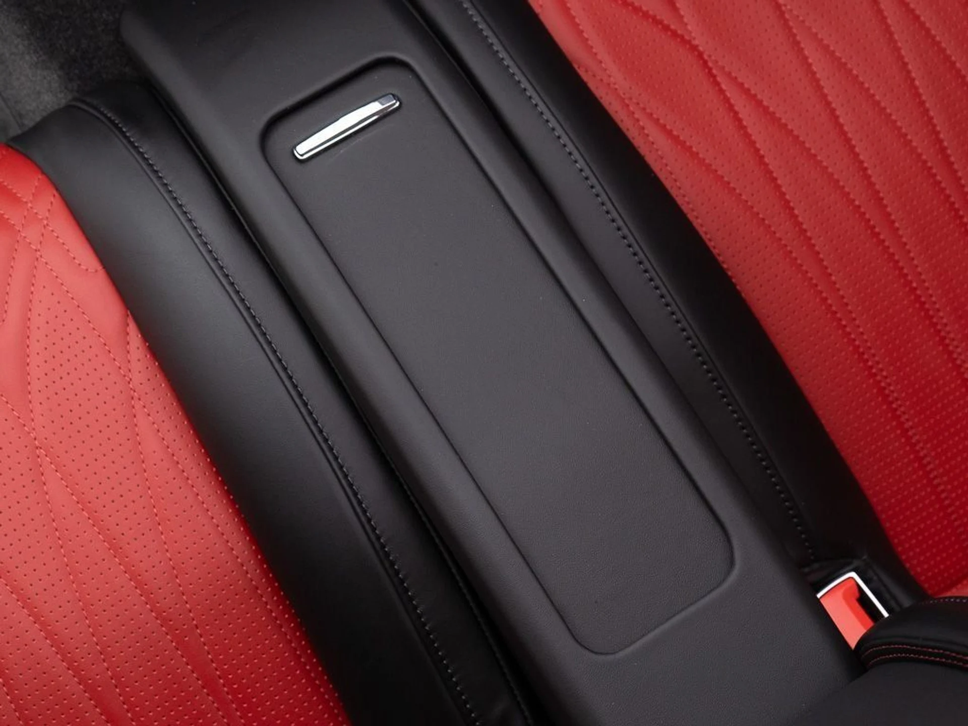 mph028_2250282891_3cc1d529f4117617adda1f8daccf0ca6_2591a64eb3