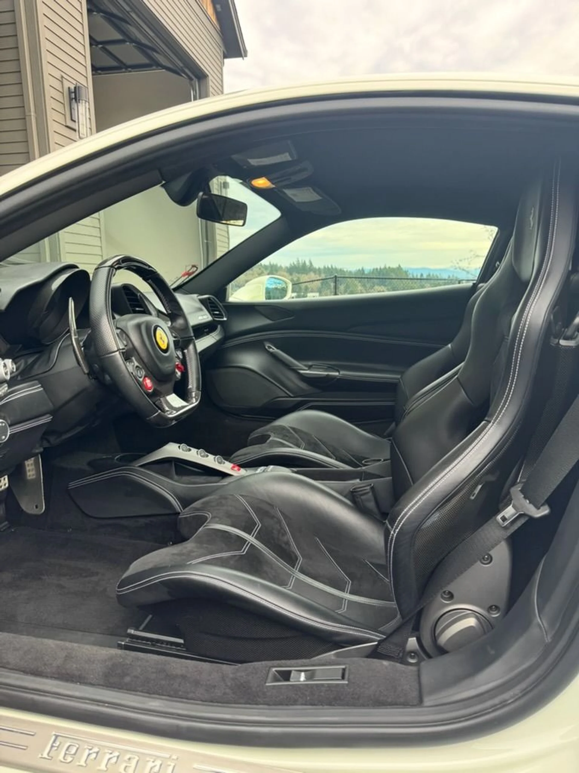 mph028_2253861133_Used_2019_Ferrari_488_GTB_1788475543_2eee14365b