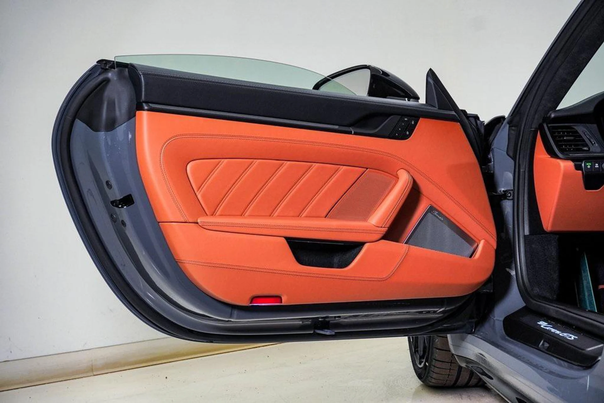 mph028_2256519908_Jtej2t_P_Nwf_BA_Zhml4_VW_Ned_Jyty0_b41aec4ed6