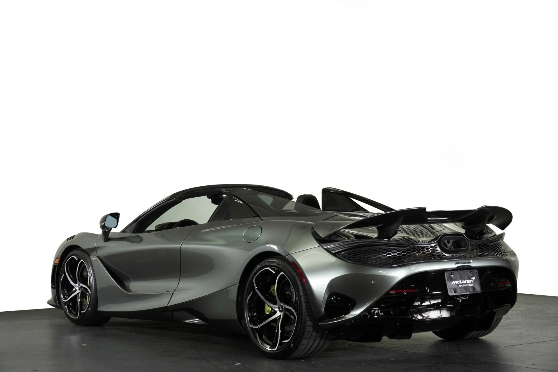 mph028_2257136880_New_2026_Mc_Laren_750_S_1771350132_f9c2adb02d