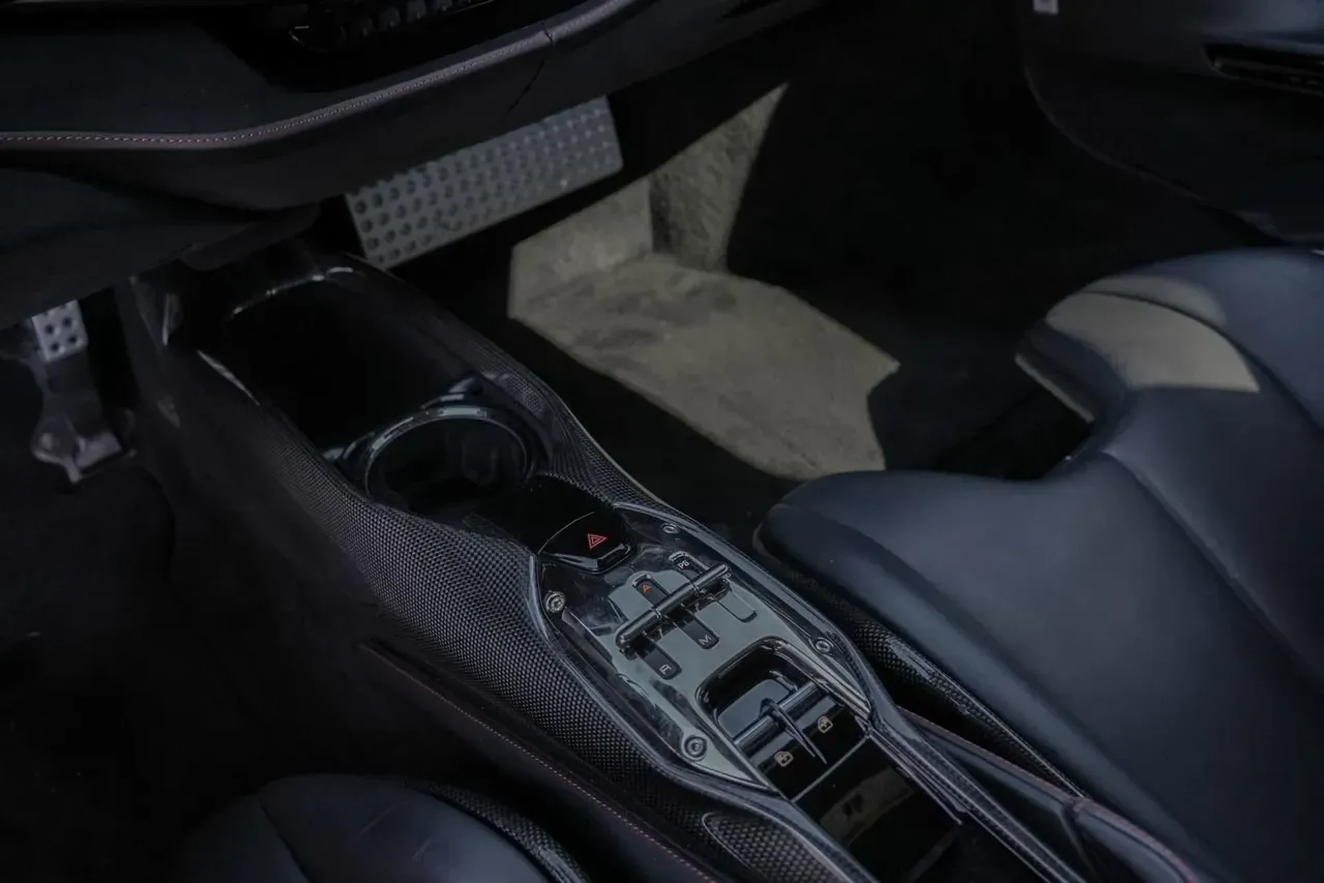 mph028_2257597986_88baa2d2ec2c4cd6ba1fd76dea69cecf_8052a28208