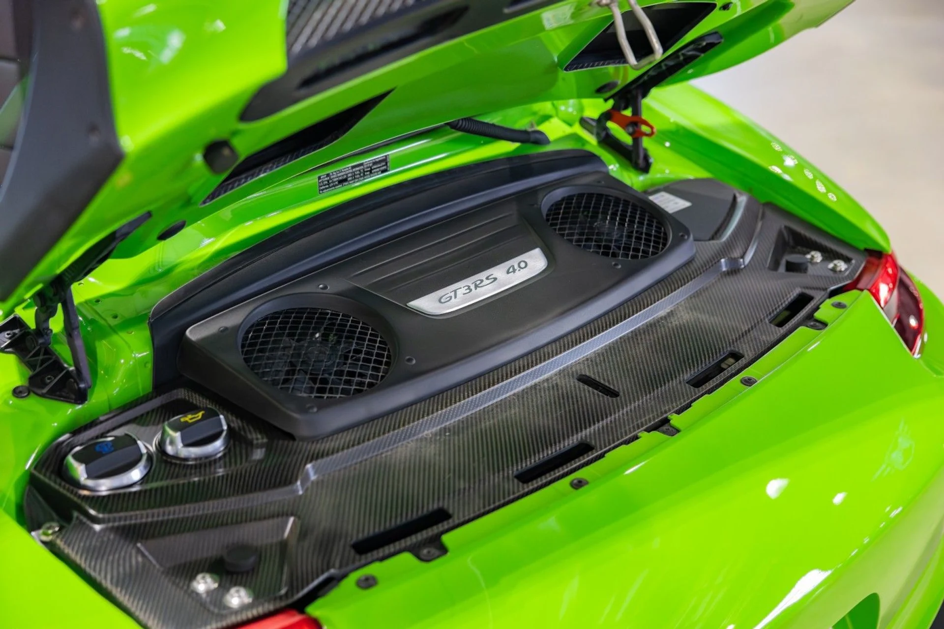 mph028_2263710633_a_A_de62d2a22c