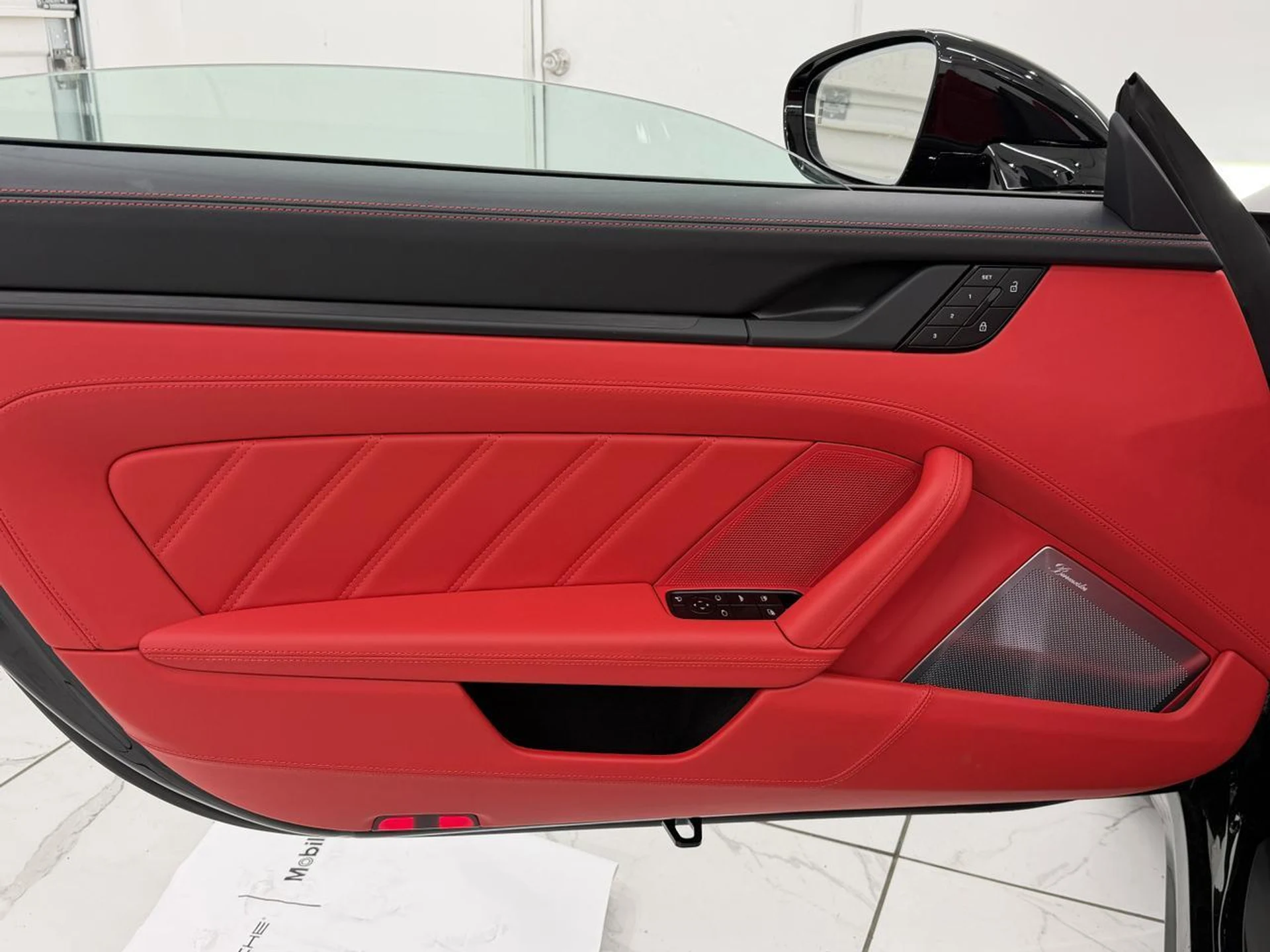 mph028_2267918462_b49a1f0ea3706e9d474f02acafdb5966_26ca53fd2f