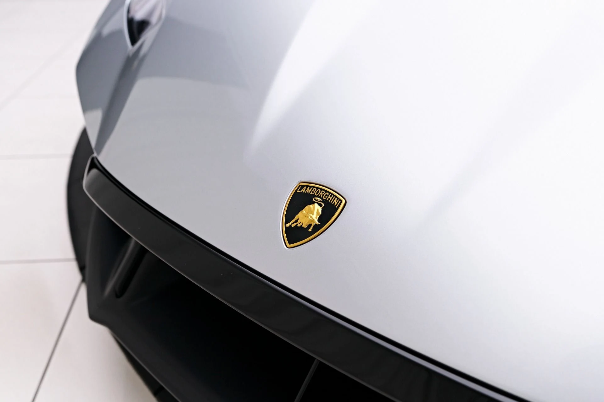 mph028_2268632390_Used_2023_Lamborghini_Huracan_STO_Base_1754673404_3f6c52e226