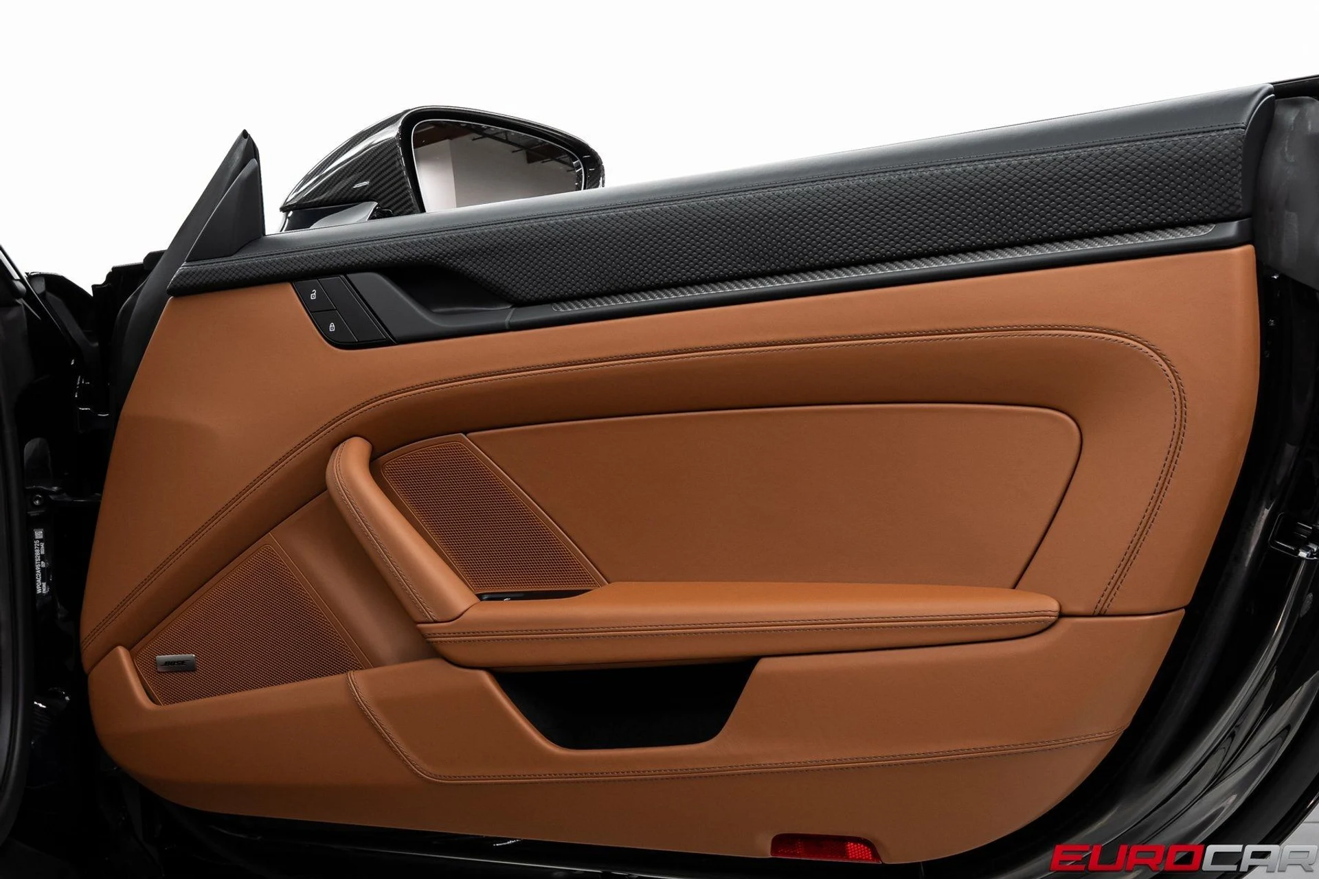 mph028_2268798313_image_29_3669f1e85a