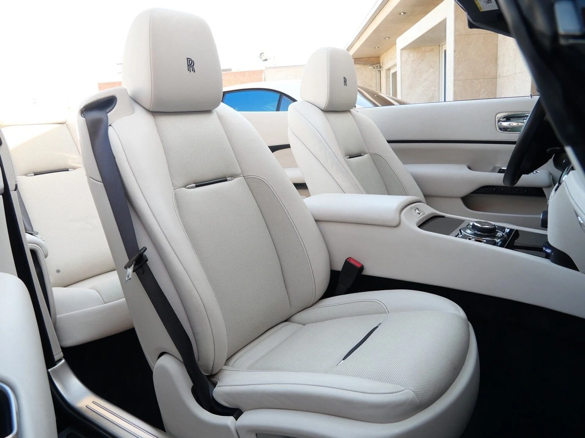 mph028_2276511602_fa3f02268f48de9ec412712d9d1b103cx_8160dd7a87