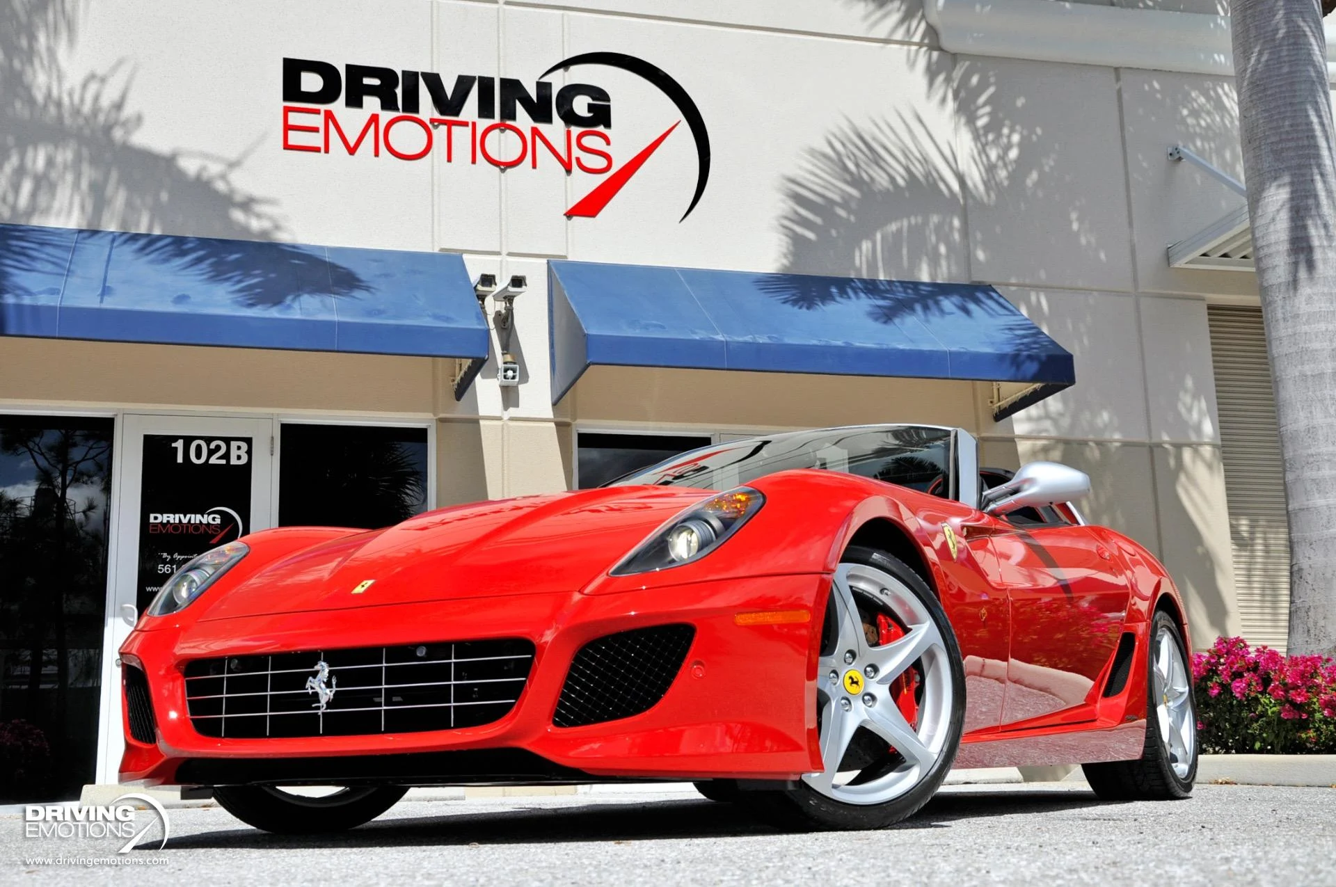 mph028_2276717954_438_p29_l_2ca6be329c