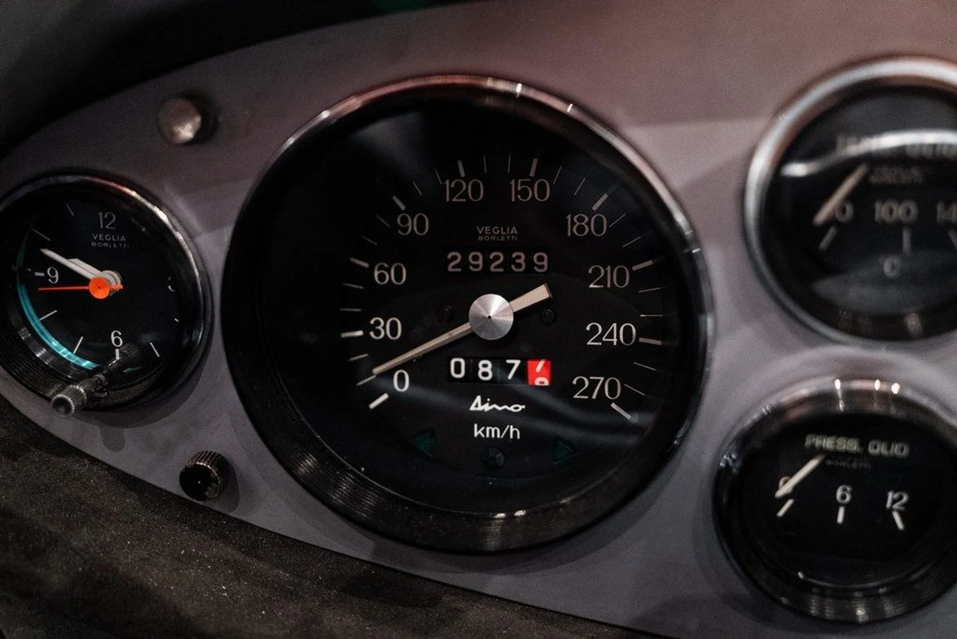 mph028_2288685330_4b24800db9766758224d2a1e7f984b4e_a535fe4659