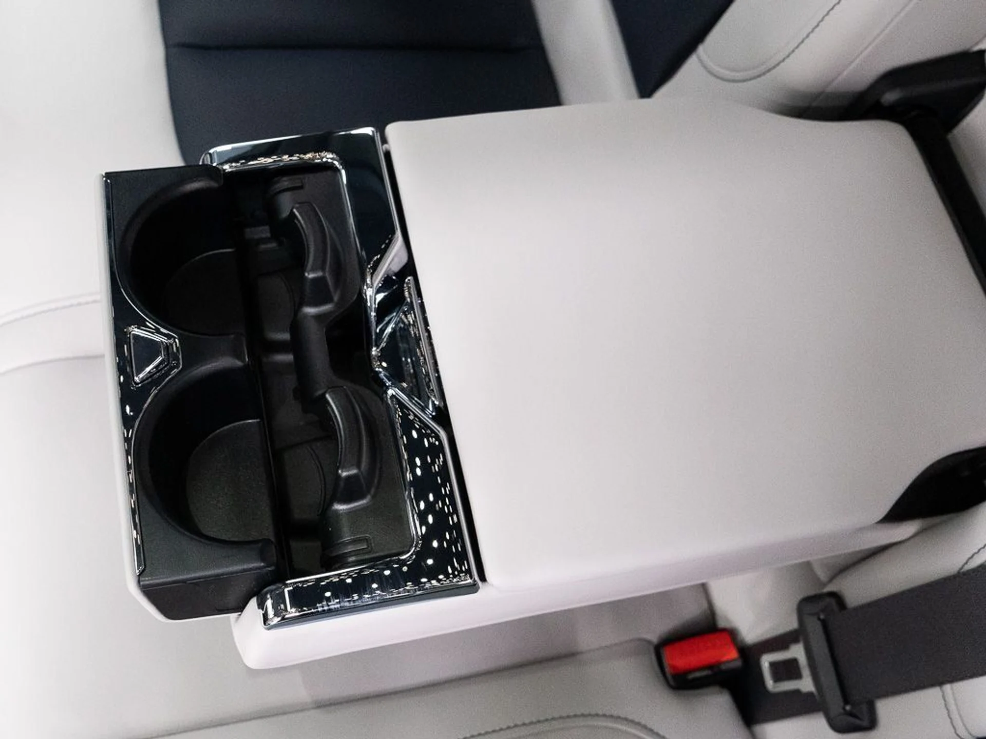 mph028_2296635786_3bfecc2f14a49eba300dc868fb388694_dd80bf91f6