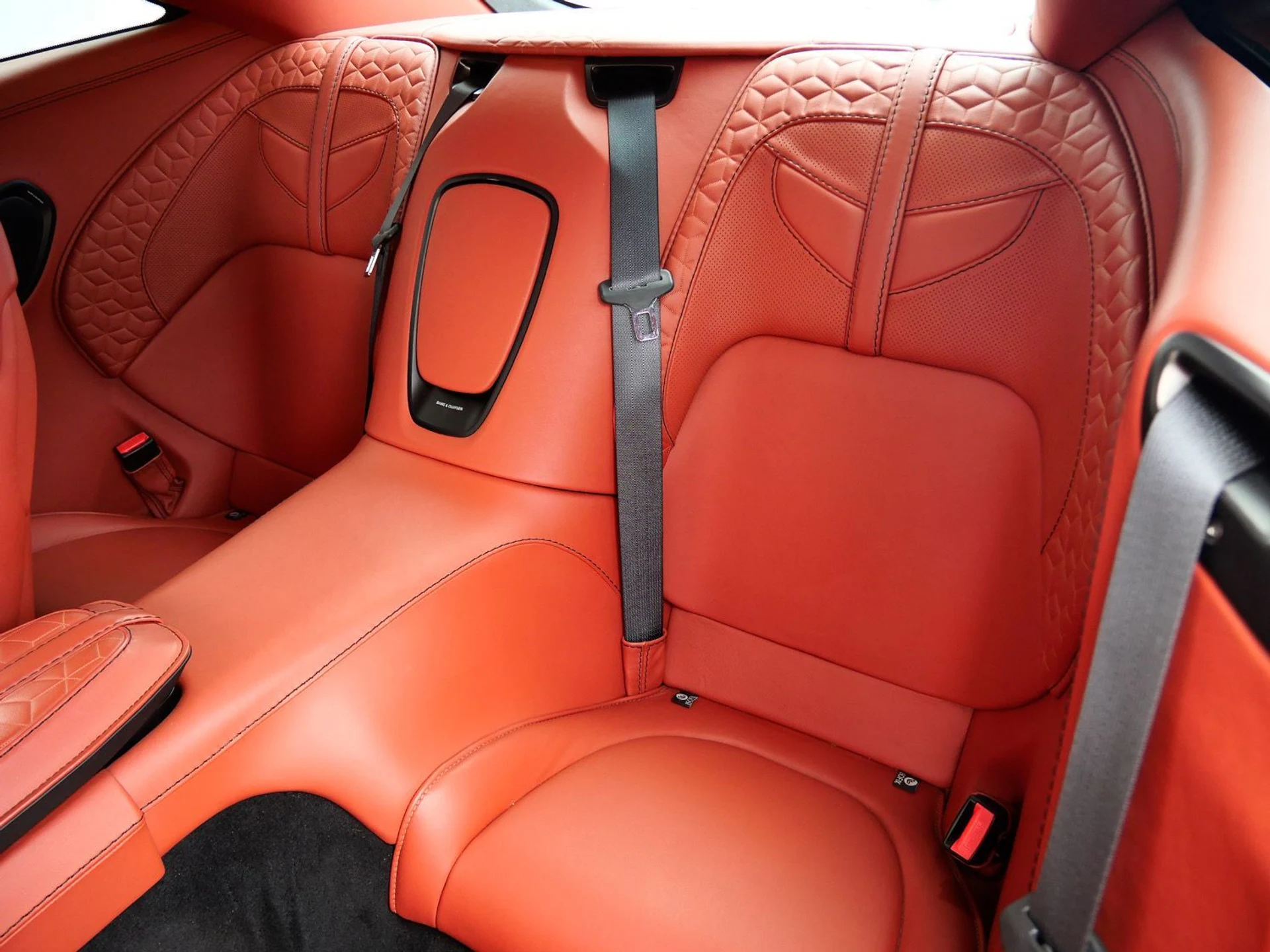 mph028_2304973250_ecdd09587784770e9a0a598644c4df0fx_bbaca5a927