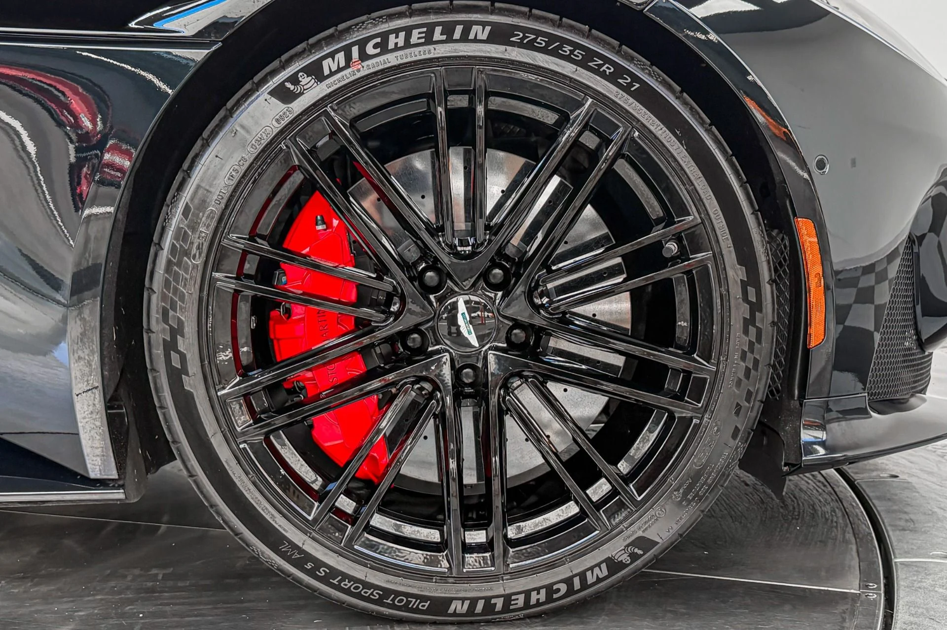 mph028_2306086958_Used_2024_Aston_Martin_DB_12_V8_Very_Low_Miles_671_Horsepower_1785341768_f208297107
